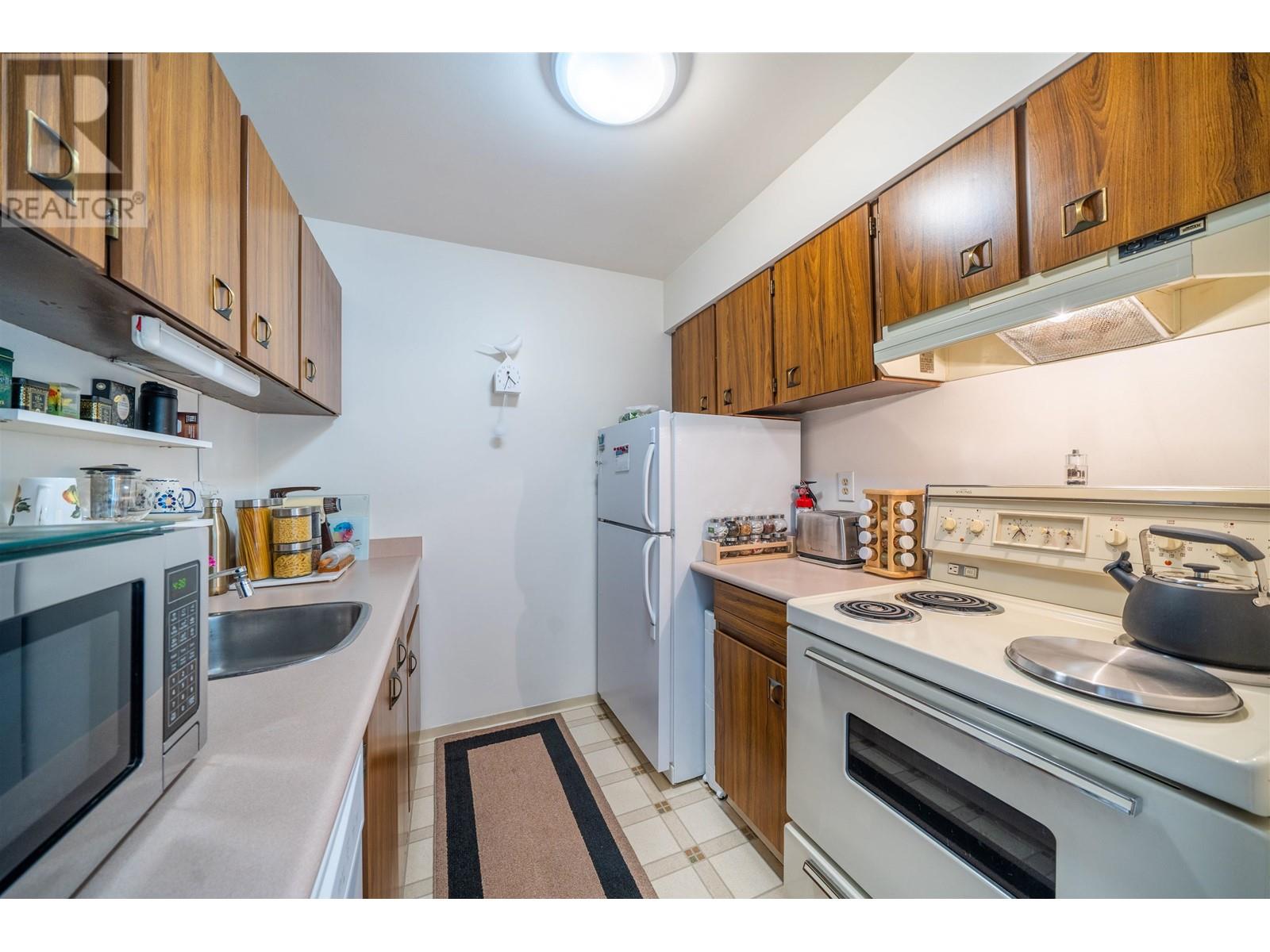 204 2119 Bellevue Avenue, West Vancouver, British Columbia  V7V 1C2 - Photo 7 - R2816488