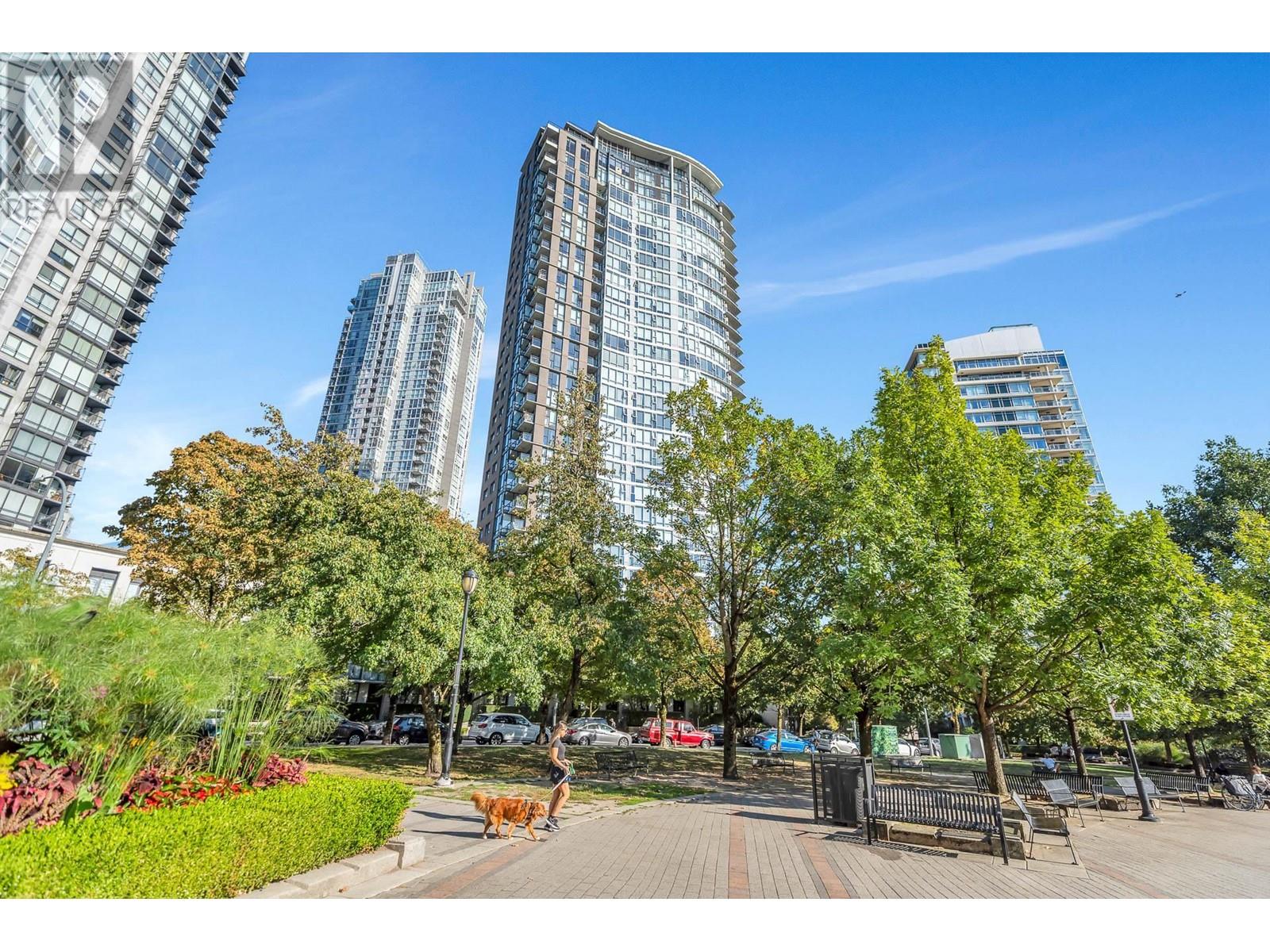 1502 455 BEACH CRESCENT, vancouver, British Columbia