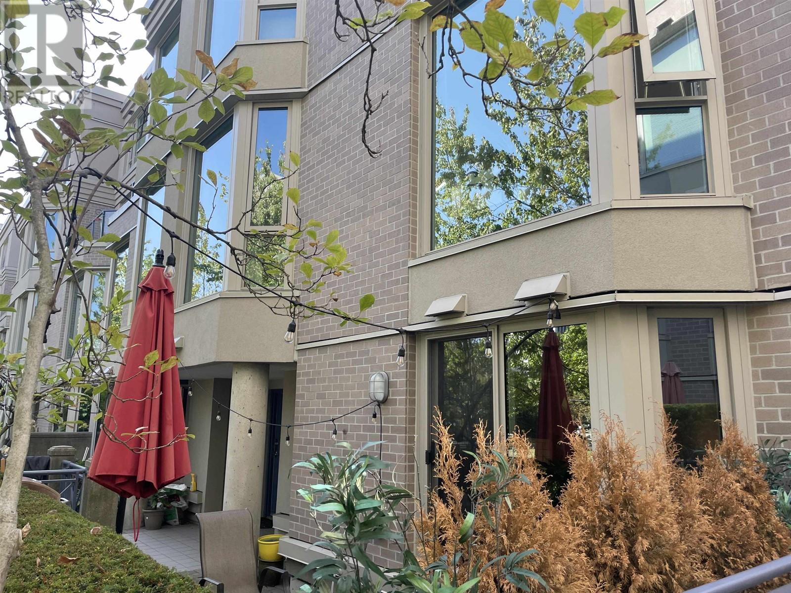 232 2628 Long Life Place, Vancouver, British Columbia  V5Z 4N9 - Photo 2 - R2812771