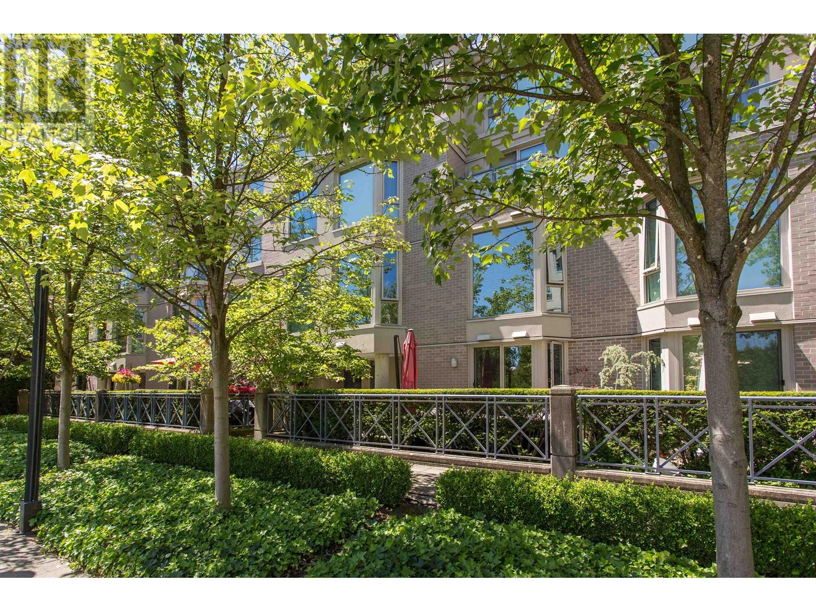 232 2628 LONG LIFE PLACE, vancouver, British Columbia