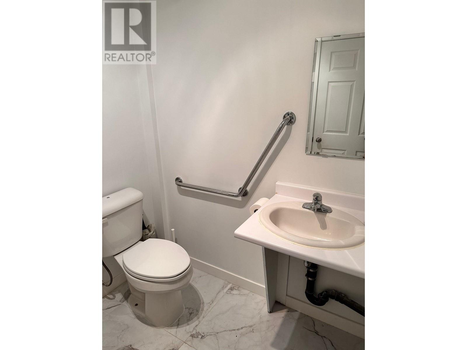 3586 Fraser Street, Vancouver, British Columbia  V5V 4C6 - Photo 7 - C8054295