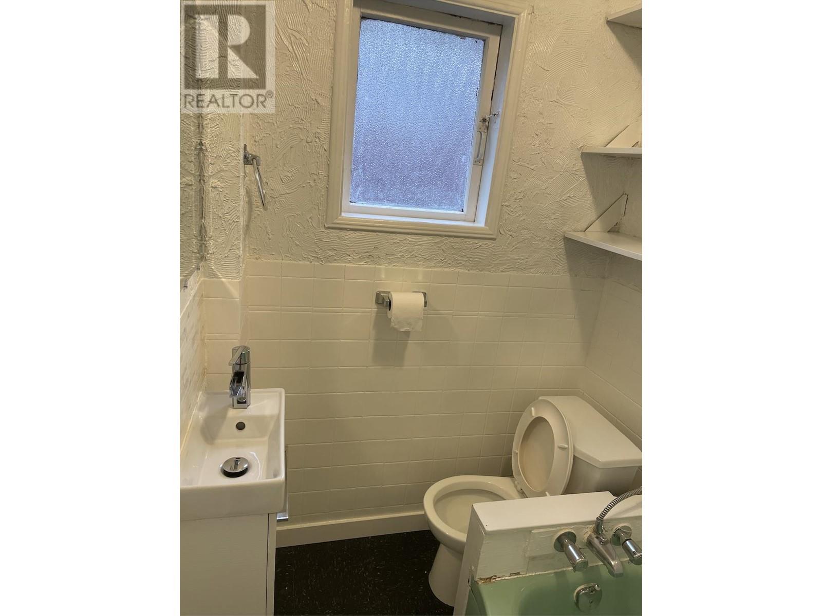 1582 E 2nd Avenue, Vancouver, British Columbia  V5N 1C7 - Photo 6 - R2816217