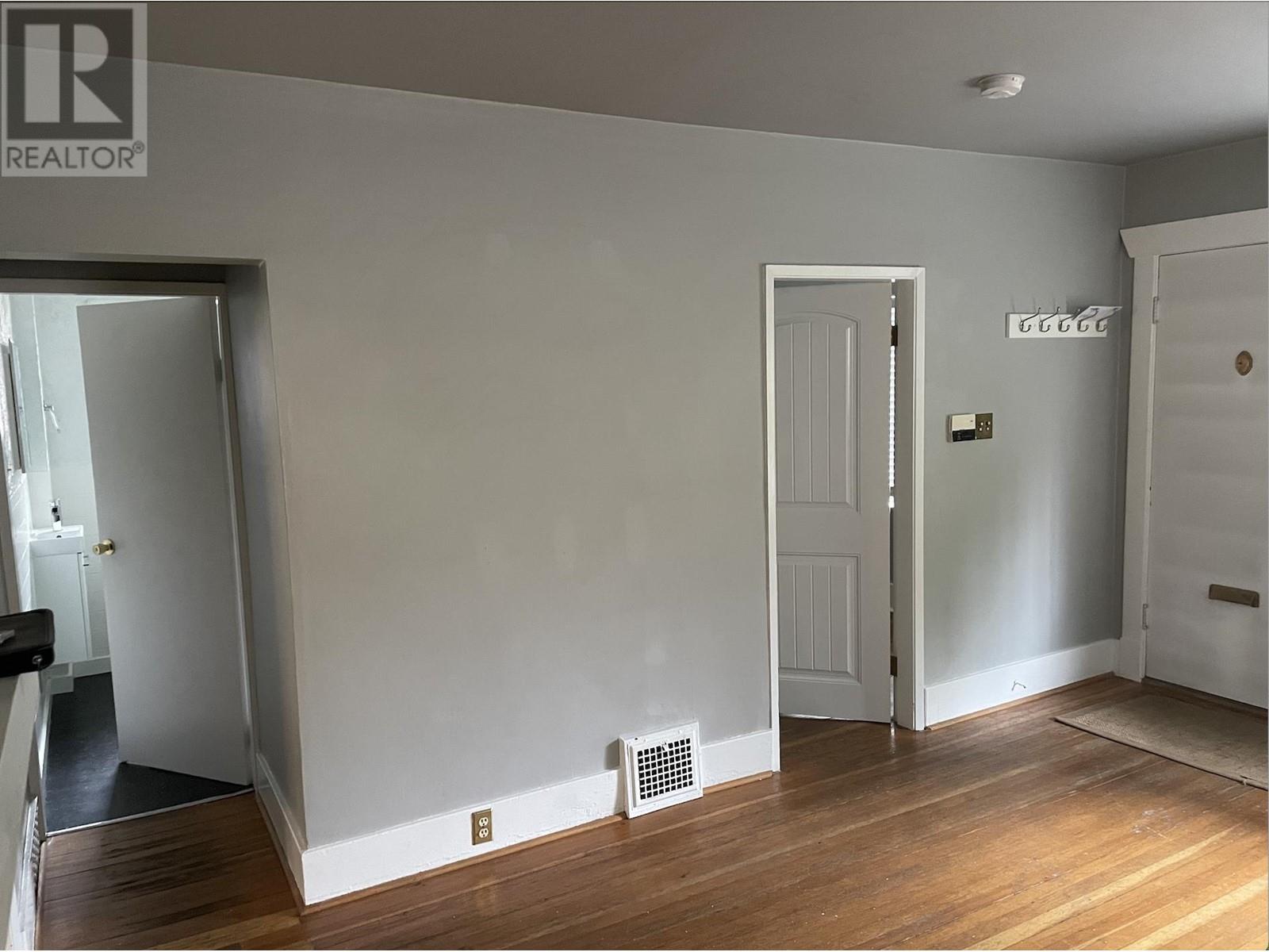 1582 E 2nd Avenue, Vancouver, British Columbia  V5N 1C7 - Photo 4 - R2816217