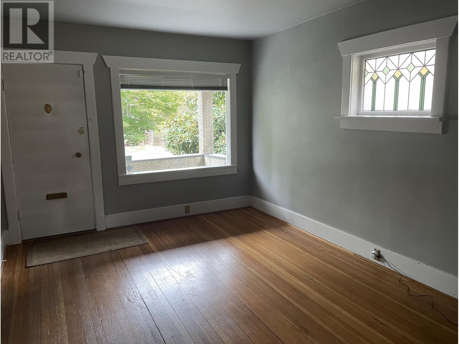 1582 E 2nd Avenue, Vancouver, British Columbia  V5N 1C7 - Photo 3 - R2816217