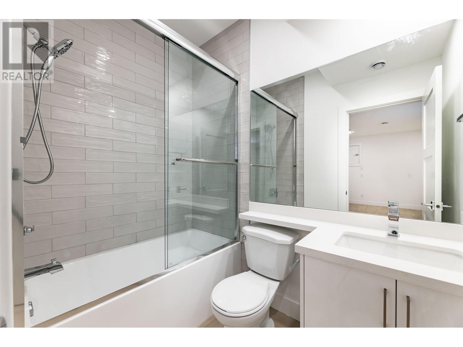745 Edgar Avenue, Coquitlam, British Columbia  V3K 2J3 - Photo 23 - R2816550