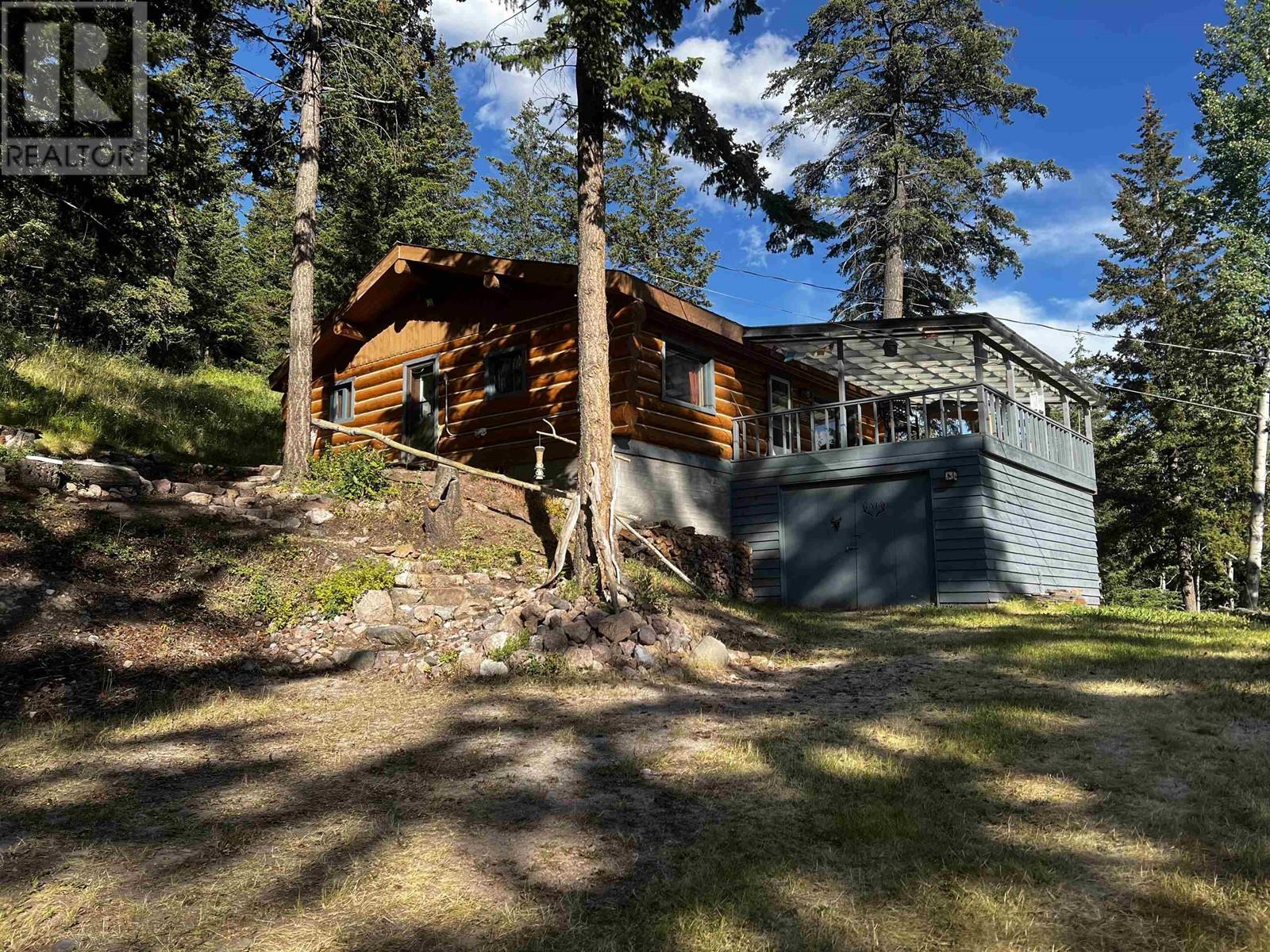 2810 FRANCOIS LAKE ROAD, fraser lake, British Columbia