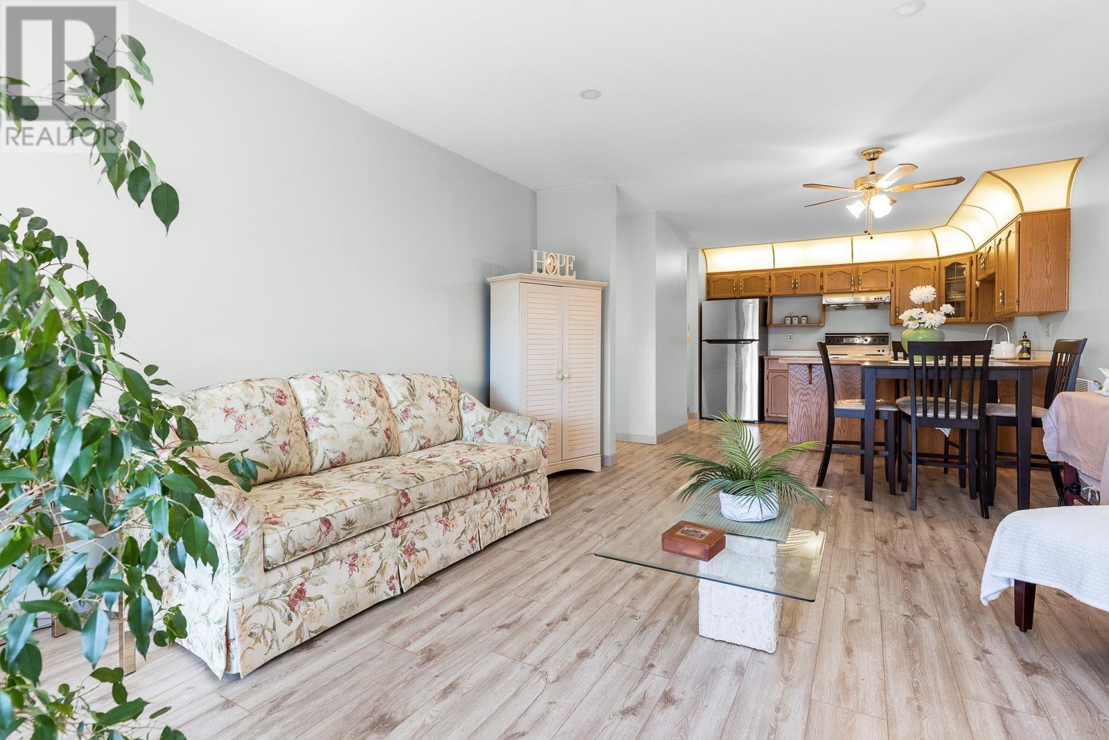 317 22611 116 Avenue, Maple Ridge, British Columbia  V2X 0W7 - Photo 7 - R2816426