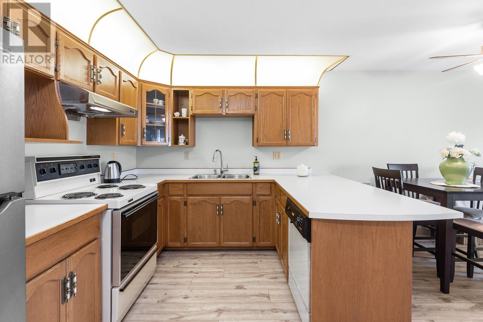 317 22611 116 Avenue, Maple Ridge, British Columbia  V2X 0W7 - Photo 15 - R2816426