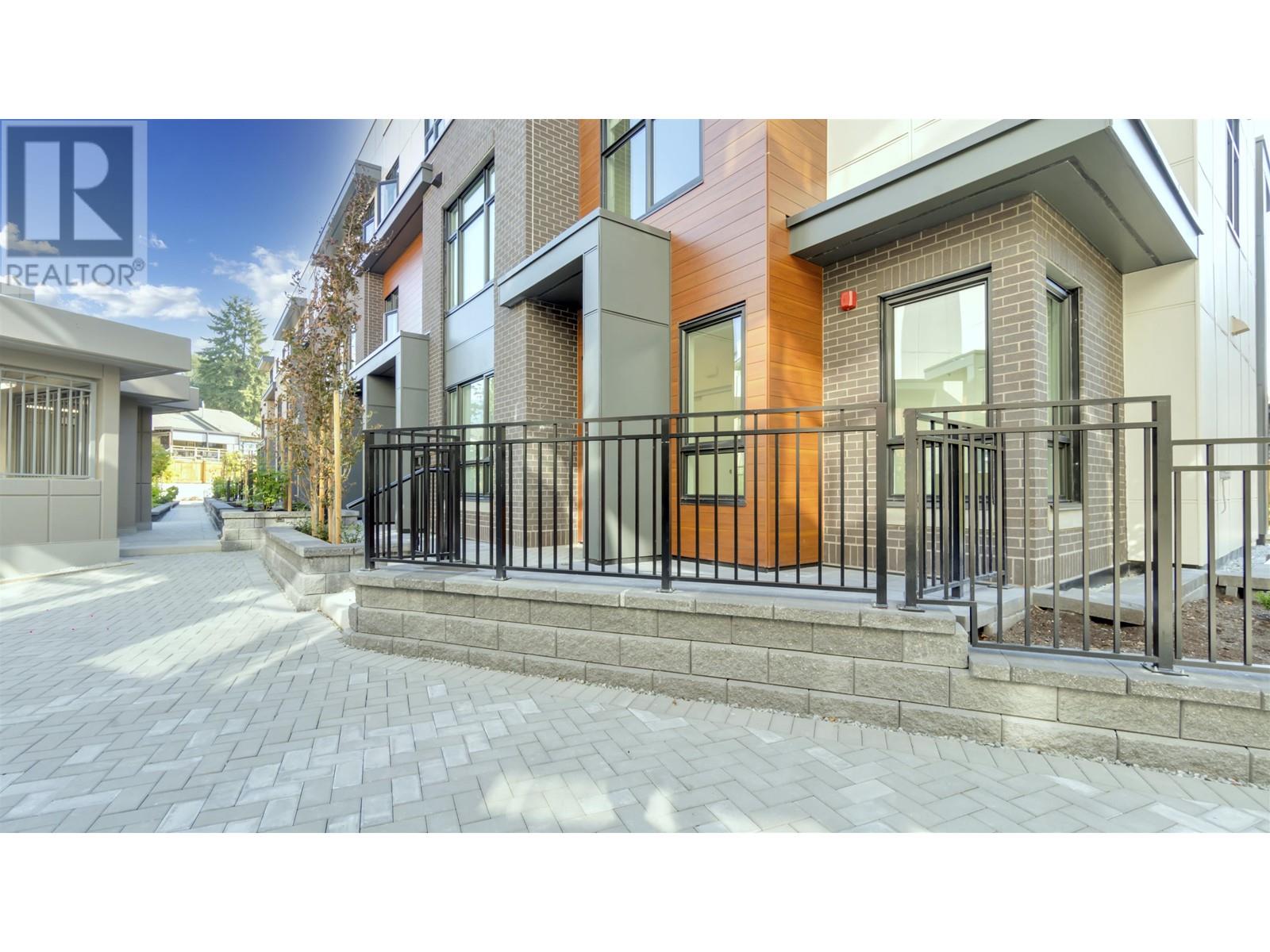 154 2035 Glenaire Drive, North Vancouver, British Columbia  V7P 1Y3 - Photo 4 - R2816639