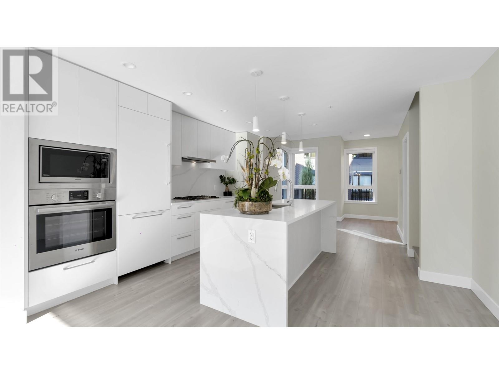 154 2035 Glenaire Drive, North Vancouver, British Columbia  V7P 1Y3 - Photo 9 - R2816639