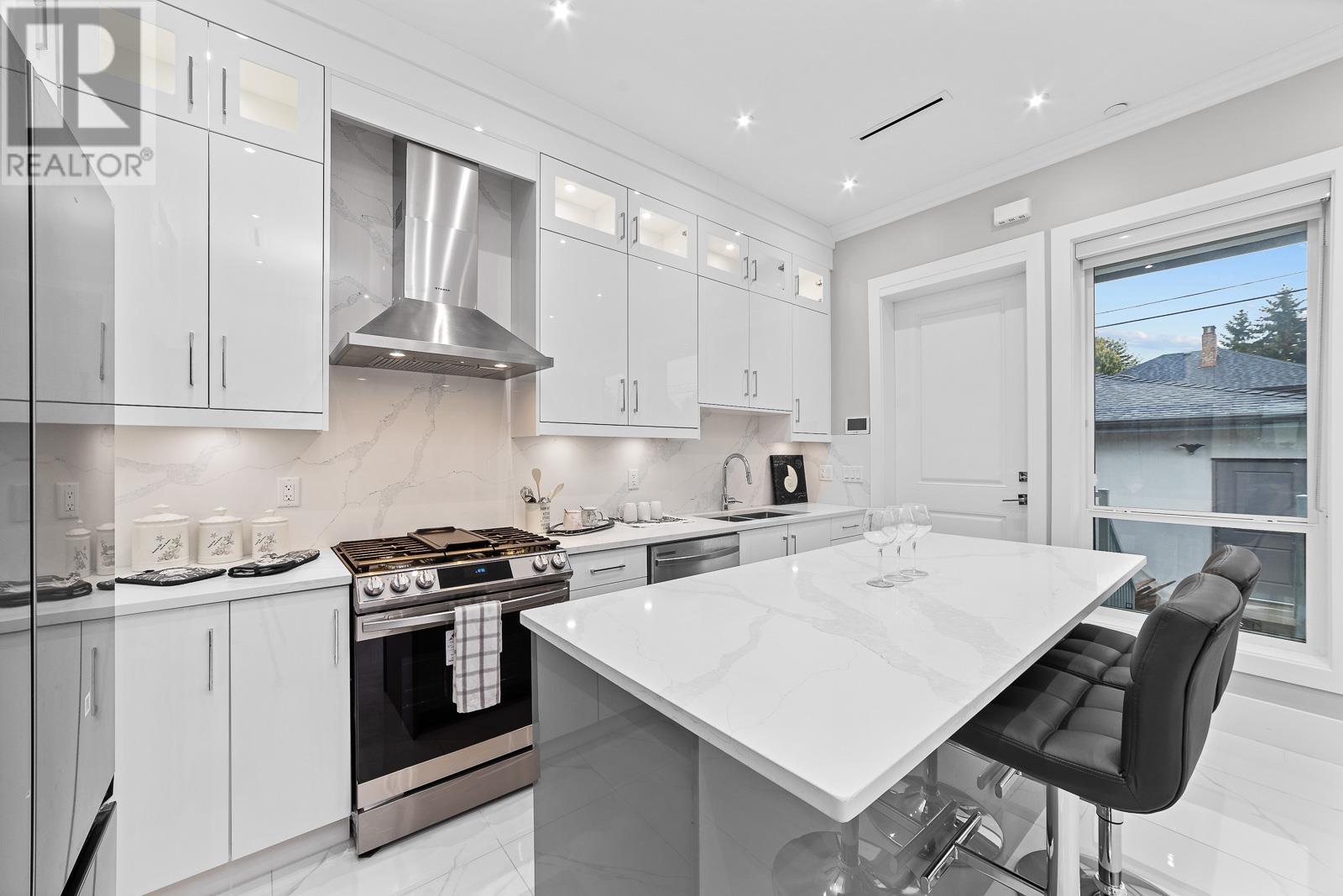 1477 E 55th Avenue, Vancouver, British Columbia  V5P 1Z1 - Photo 17 - R2816668