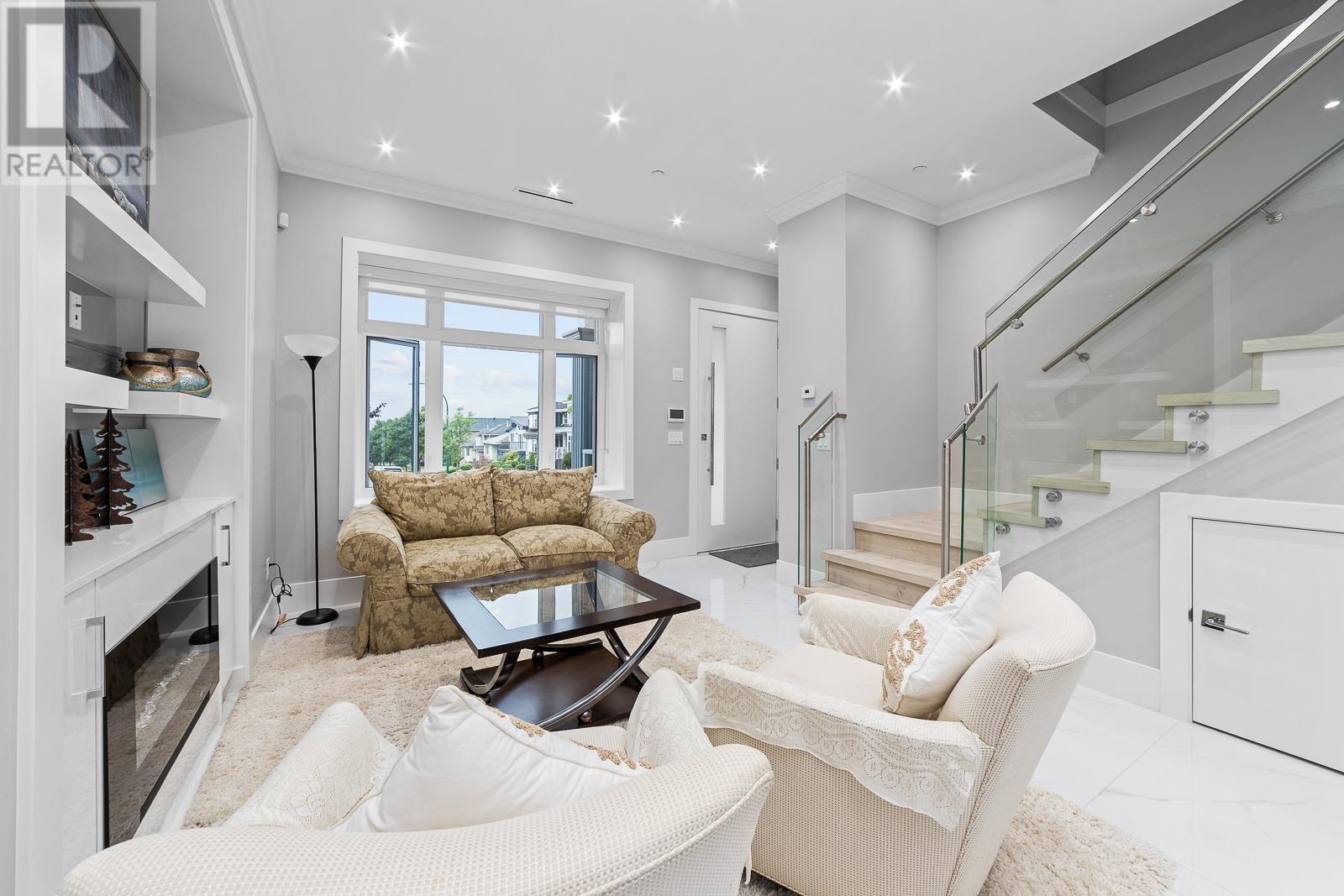 1477 E 55th Avenue, Vancouver, British Columbia  V5P 1Z1 - Photo 9 - R2816668