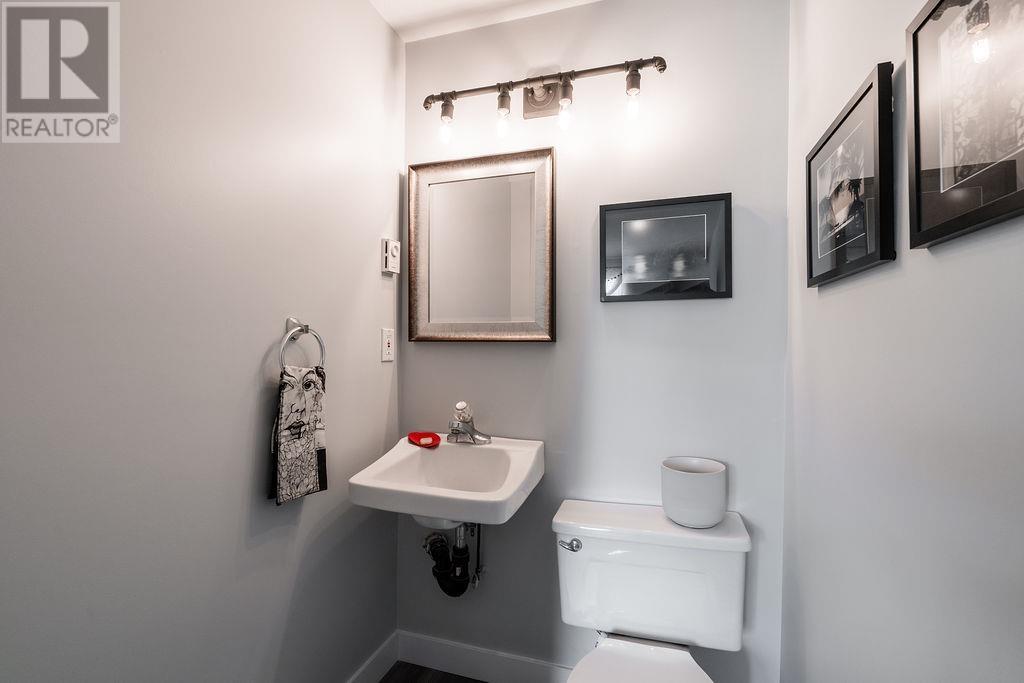 302 1615 Frances Street, Vancouver, British Columbia  V5L 1Z3 - Photo 26 - R2816716