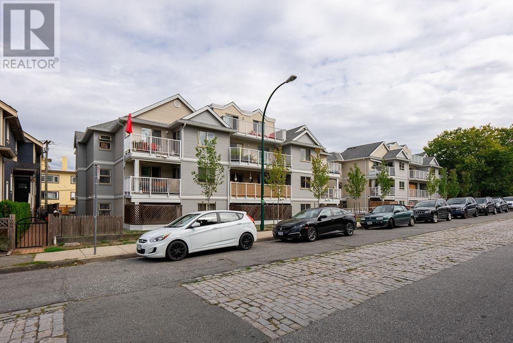 302 1615 Frances Street, Vancouver, British Columbia  V5L 1Z3 - Photo 36 - R2816716