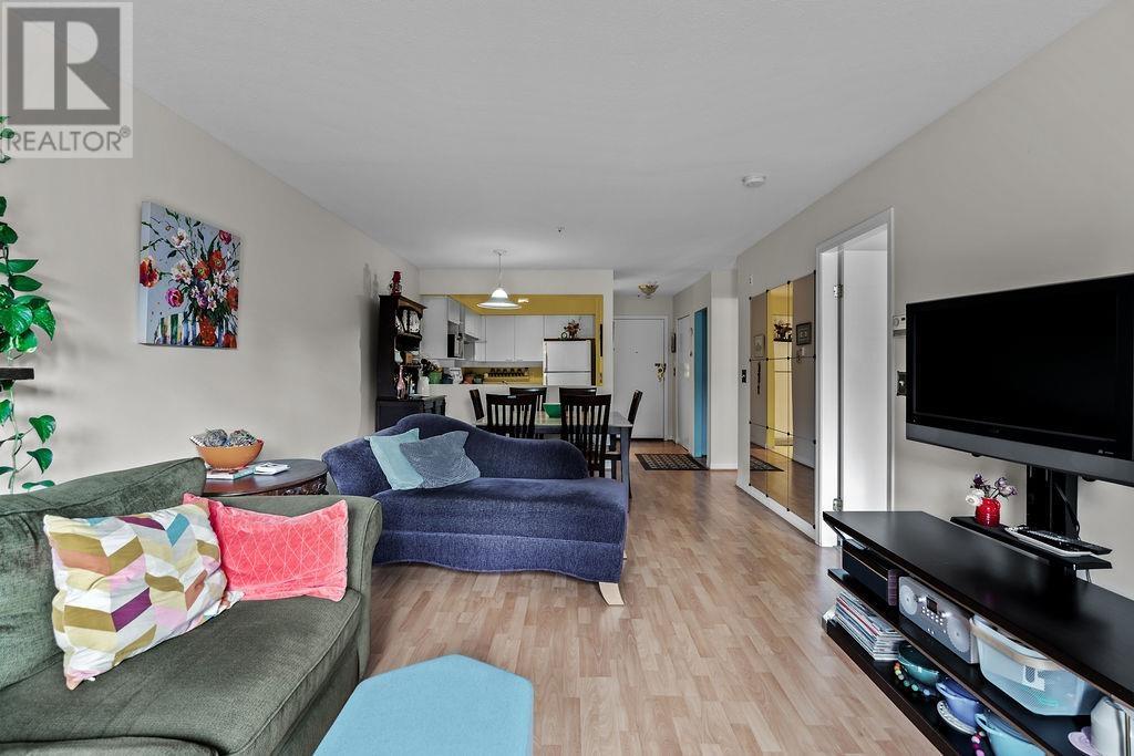 302 1615 Frances Street, Vancouver, British Columbia  V5L 1Z3 - Photo 9 - R2816716