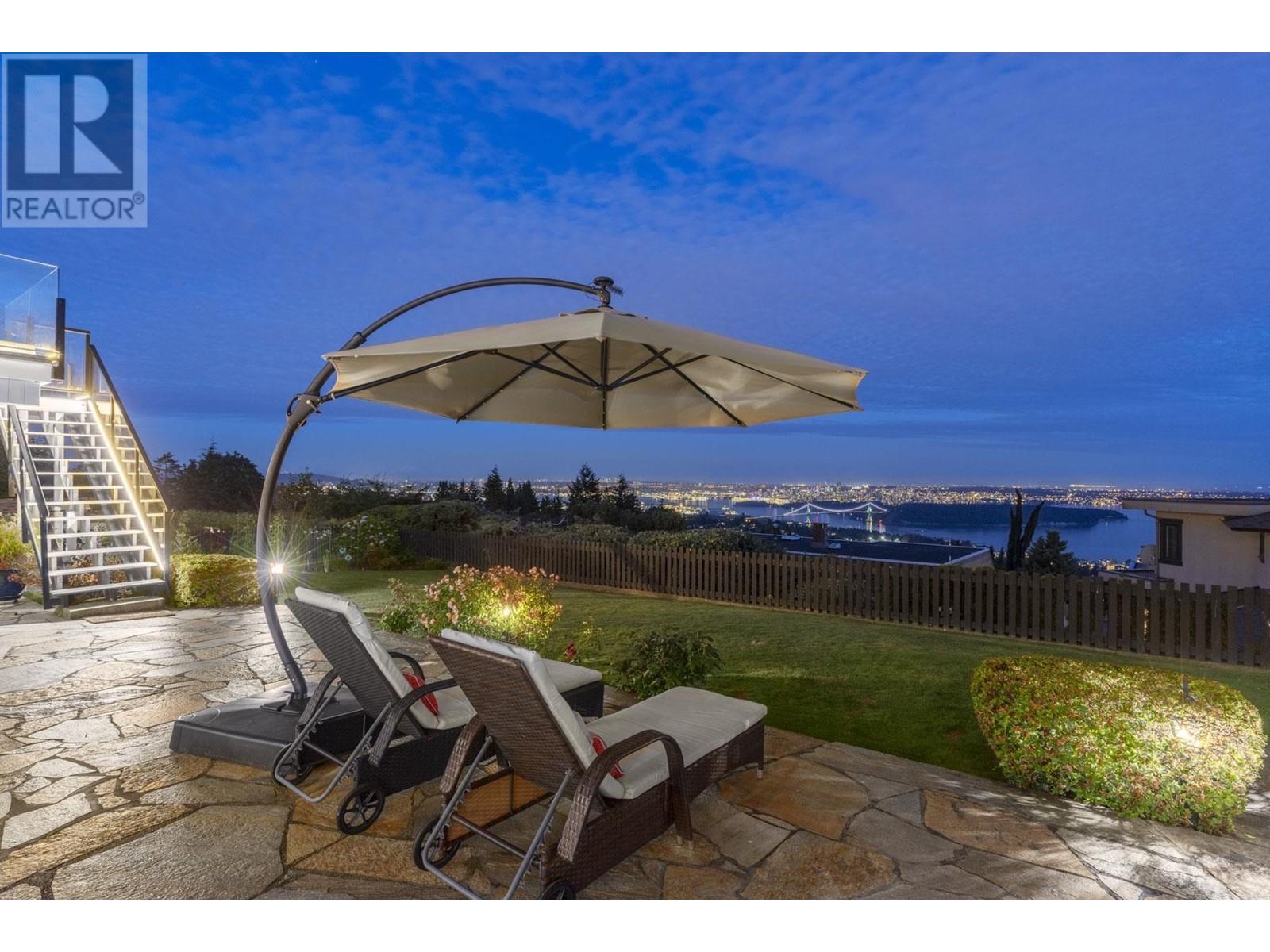1402 Chippendale Road, West Vancouver, British Columbia  V7S 2N6 - Photo 36 - R2816661