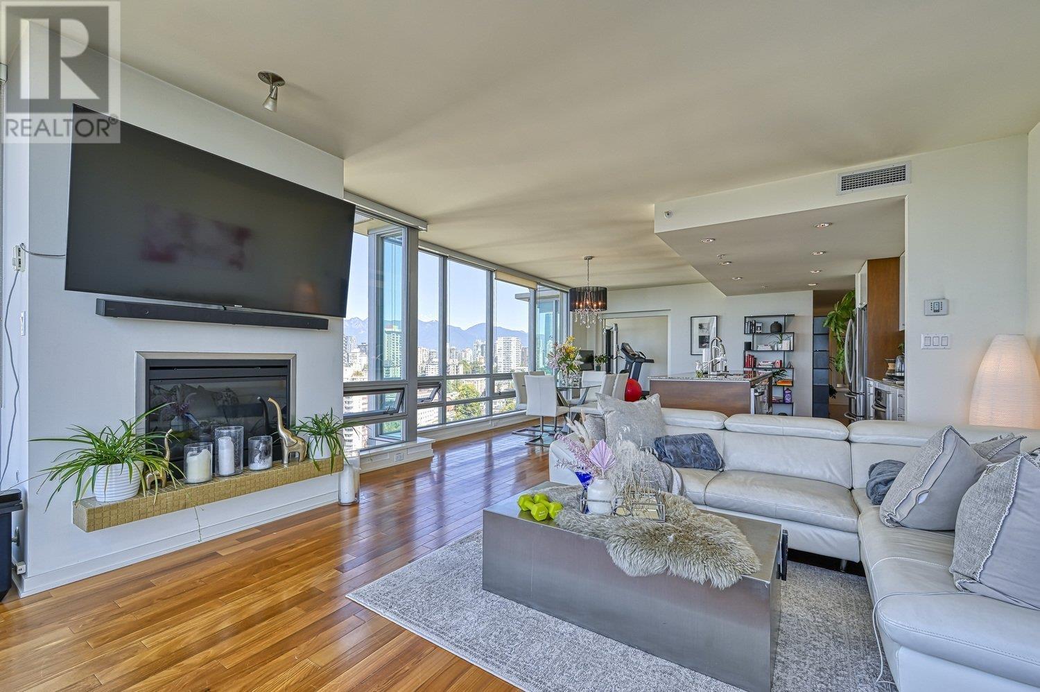 2402 1005 Beach Avenue, Vancouver, British Columbia  V6E 3W2 - Photo 12 - R2816835