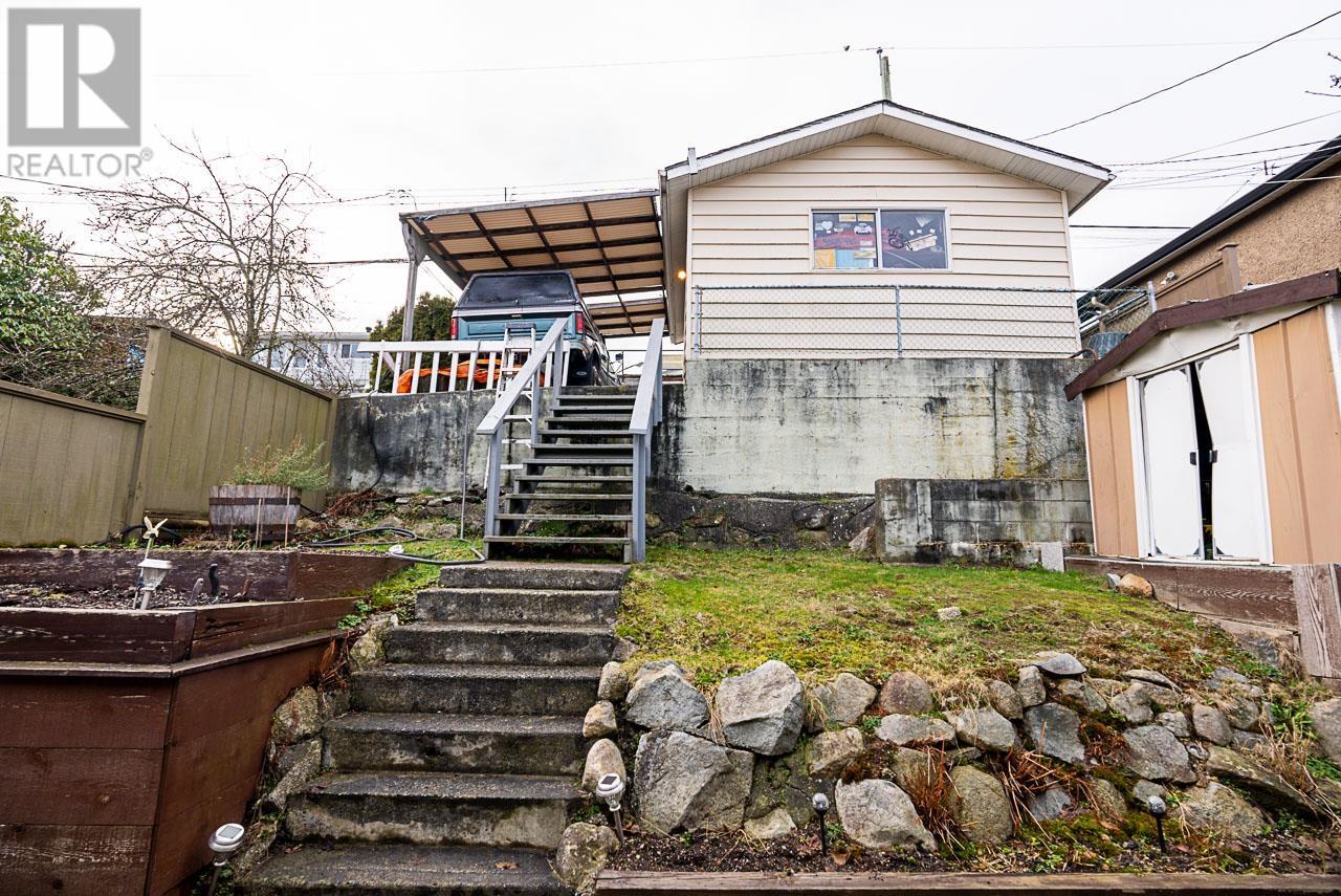 101 N Sea Avenue, Burnaby, British Columbia  V5B 1K4 - Photo 30 - R2816770