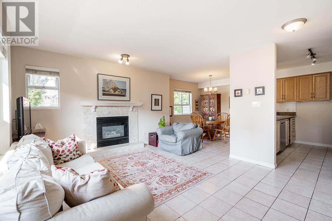 211 3938 Albert Street, Burnaby, British Columbia  V5C 2E1 - Photo 3 - R2816754