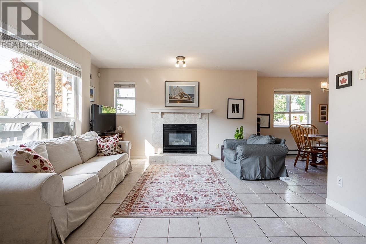 211 3938 Albert Street, Burnaby, British Columbia  V5C 2E1 - Photo 4 - R2816754