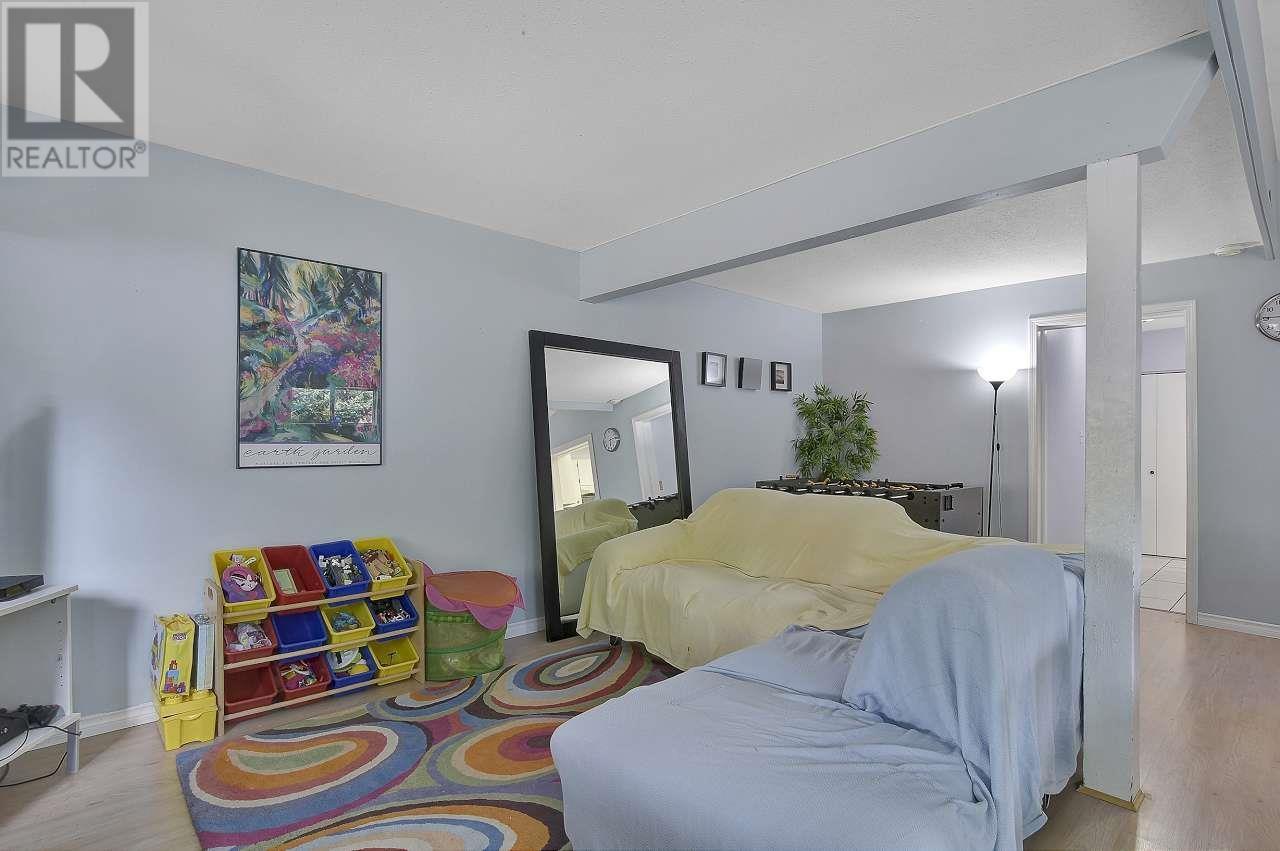 1745 Dorset Avenue, Port Coquitlam, British Columbia  V3B 2A3 - Photo 8 - R2816823