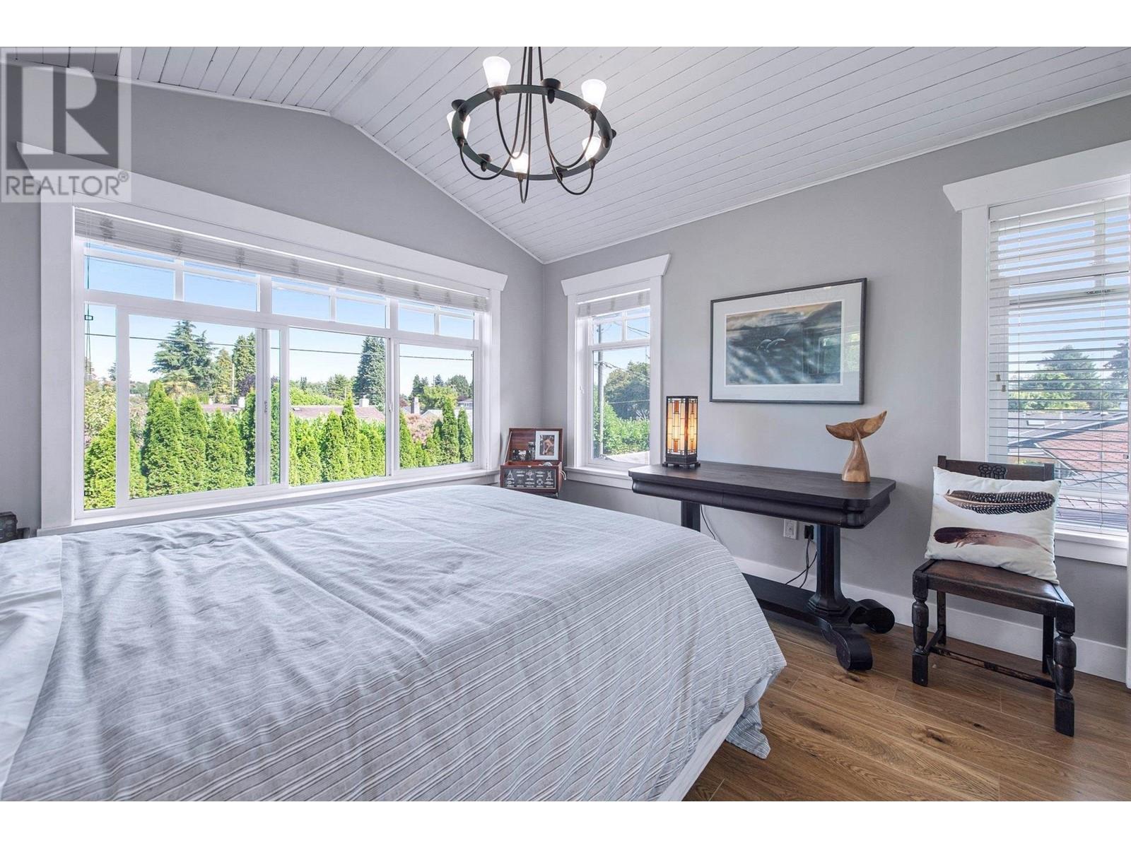 1388 Oakwood Crescent, North Vancouver, British Columbia  V7P 1L7 - Photo 26 - R2816476