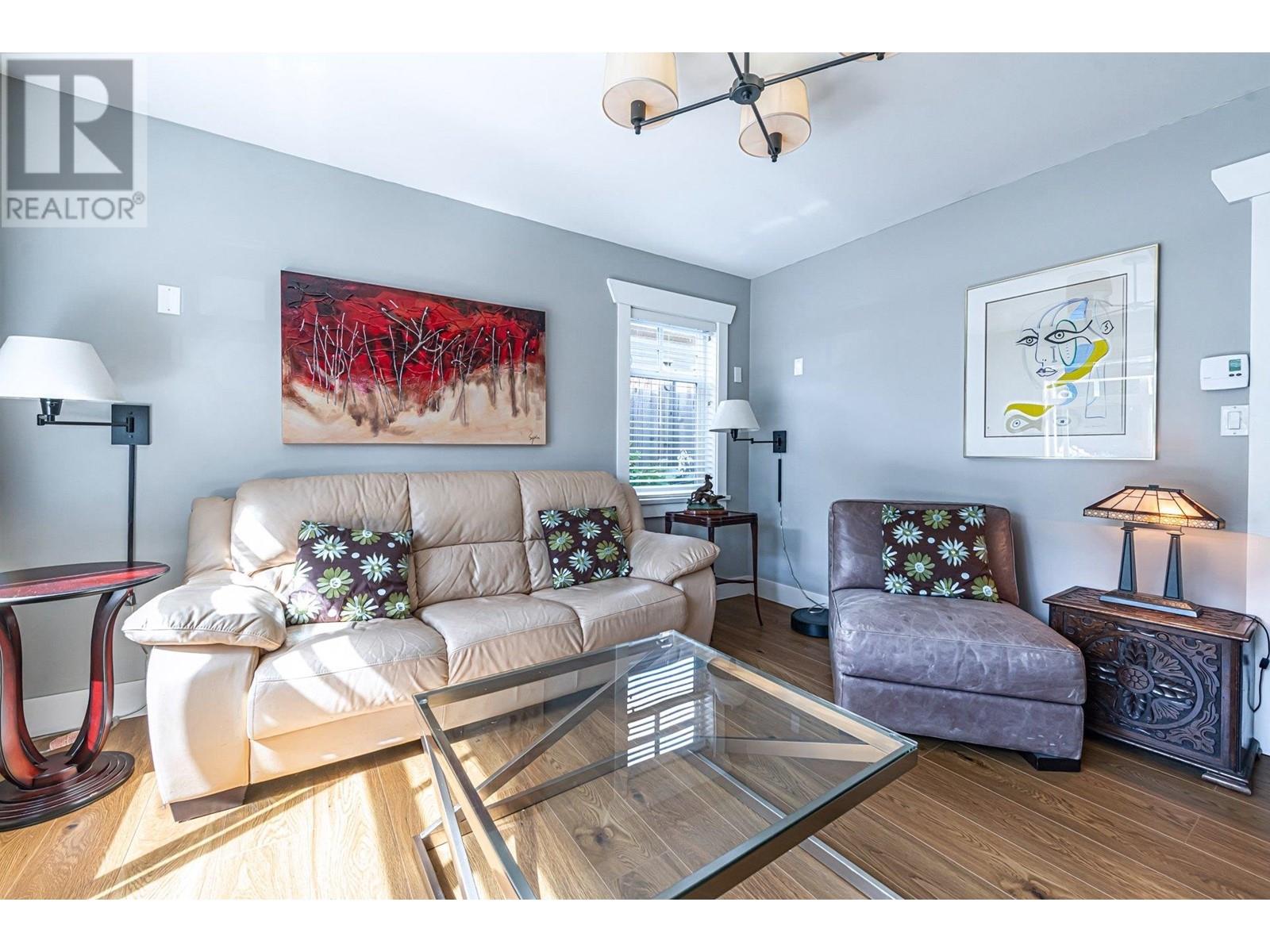 1388 Oakwood Crescent, North Vancouver, British Columbia  V7P 1L7 - Photo 13 - R2816476