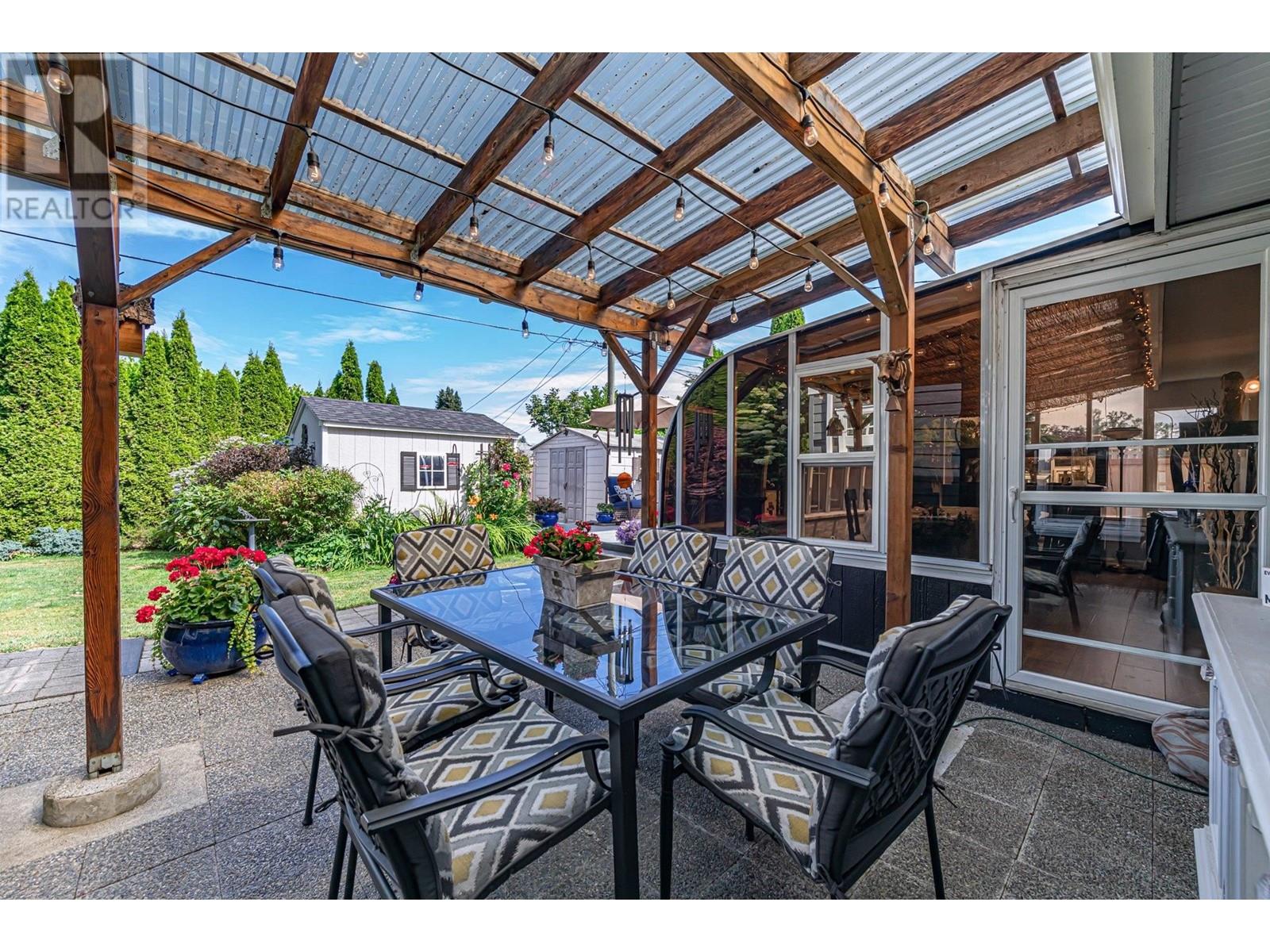1388 Oakwood Crescent, North Vancouver, British Columbia  V7P 1L7 - Photo 33 - R2816476