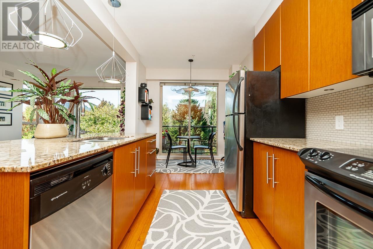 310 6268 Eagles Drive, Vancouver, British Columbia  V6T 0A2 - Photo 9 - R2816812