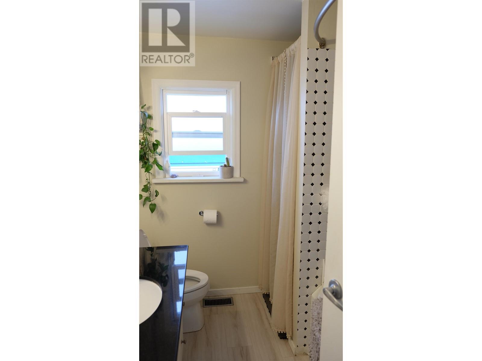 3435 Triumph Street, Vancouver, British Columbia  V5K 1T9 - Photo 13 - R2815790