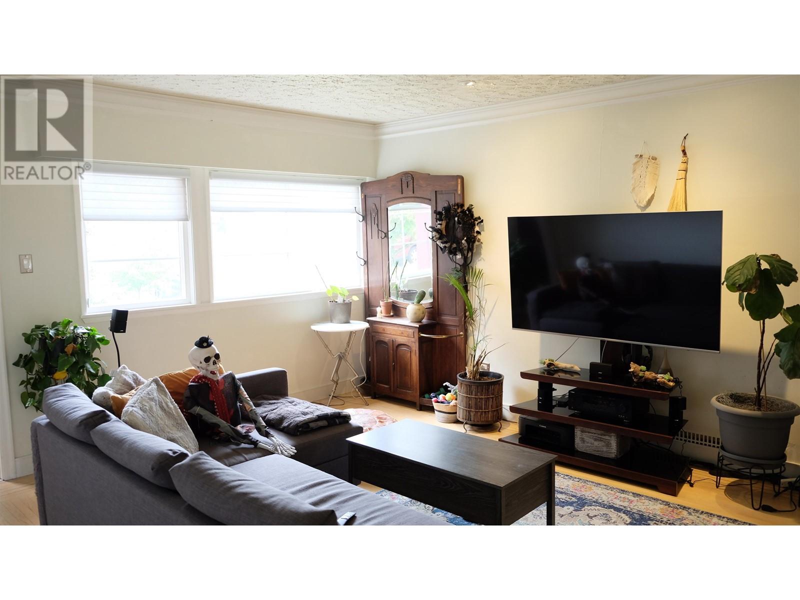 3435 Triumph Street, Vancouver, British Columbia  V5K 1T9 - Photo 4 - R2815790