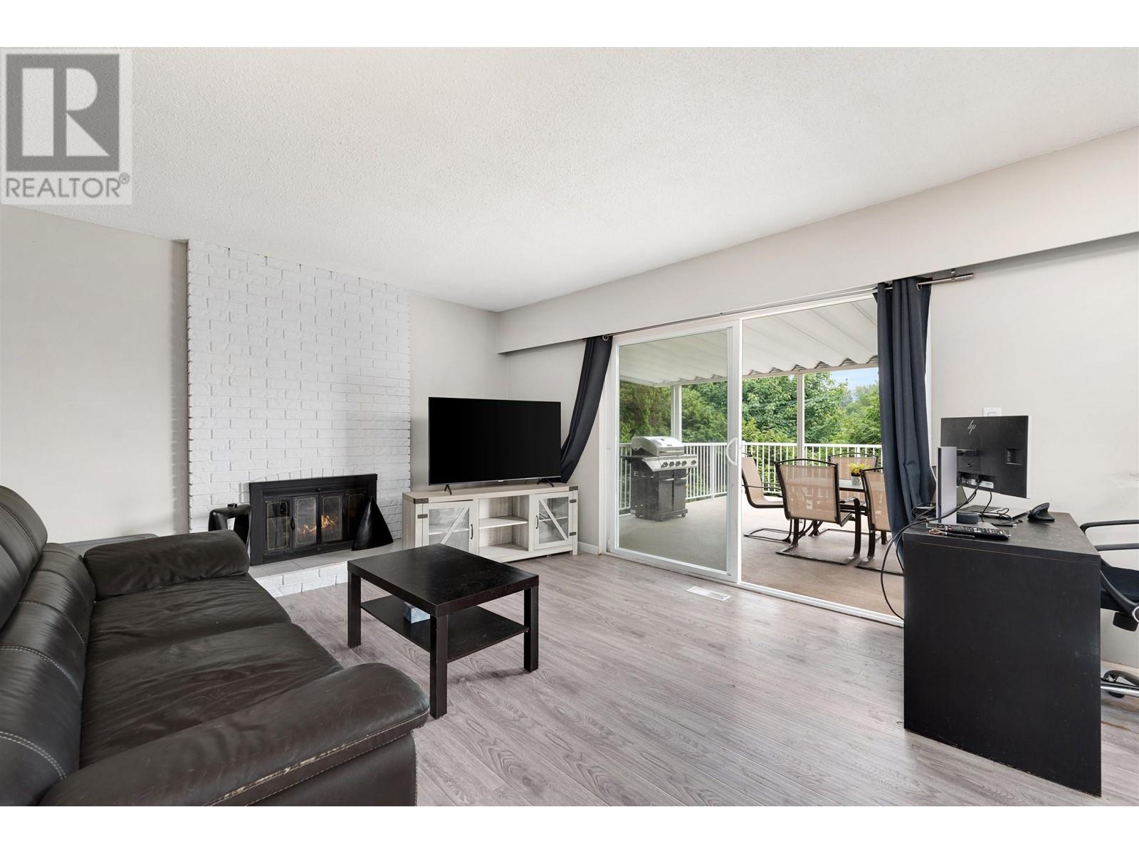 419 Ioco Road, Port Moody, British Columbia  V3H 2W1 - Photo 2 - R2809043