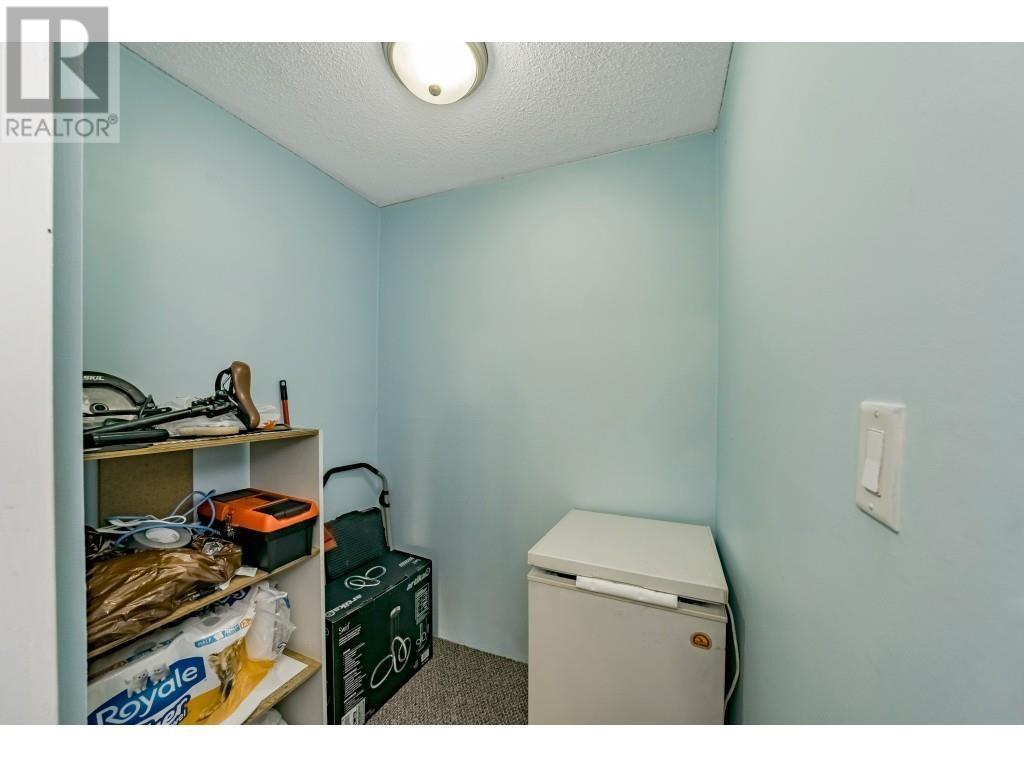 220 1945 Woodway Place, Burnaby, British Columbia  V5C 6A8 - Photo 12 - R2816876