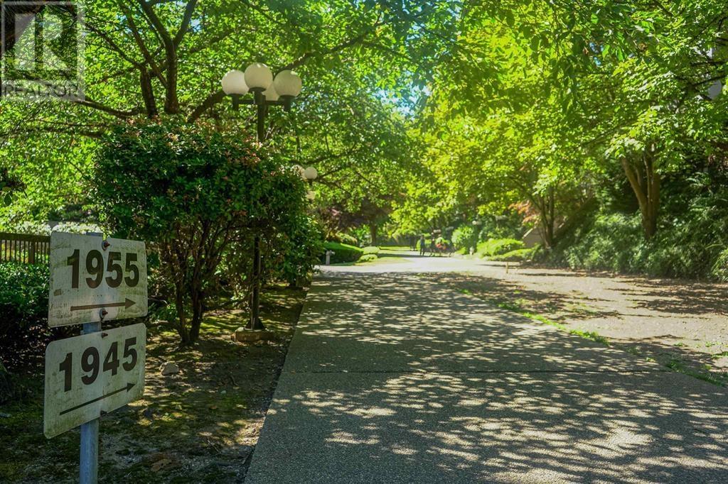 220 1945 Woodway Place, Burnaby, British Columbia  V5C 6A8 - Photo 15 - R2816876