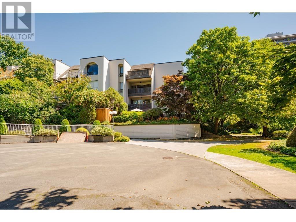 220 1945 Woodway Place, Burnaby, British Columbia  V5C 6A8 - Photo 18 - R2816876