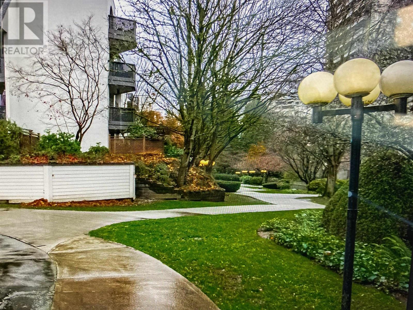 220 1945 Woodway Place, Burnaby, British Columbia  V5C 6A8 - Photo 28 - R2816876