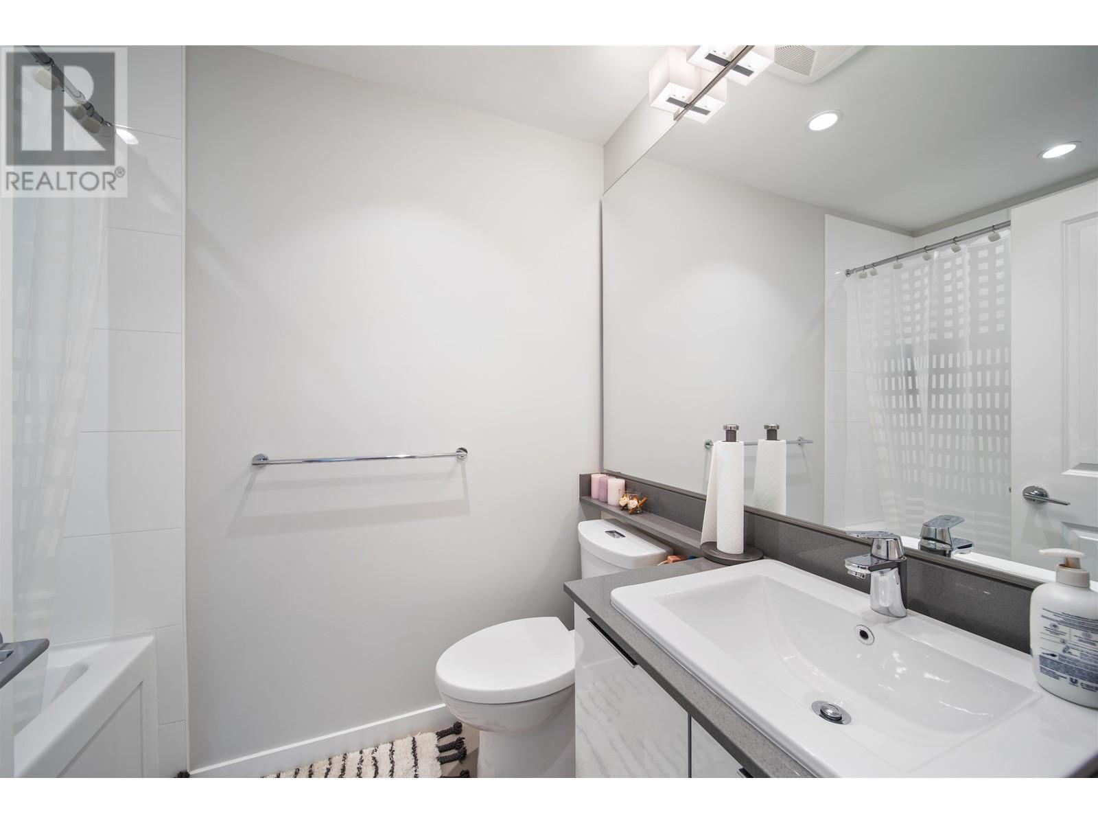 510 2651 Library Lane, North Vancouver, British Columbia  V7J 0C1 - Photo 18 - R2816886