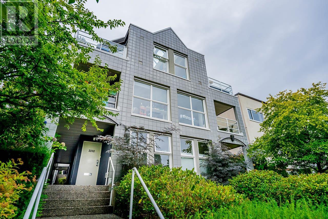 2232 YORK AVENUE, vancouver, British Columbia