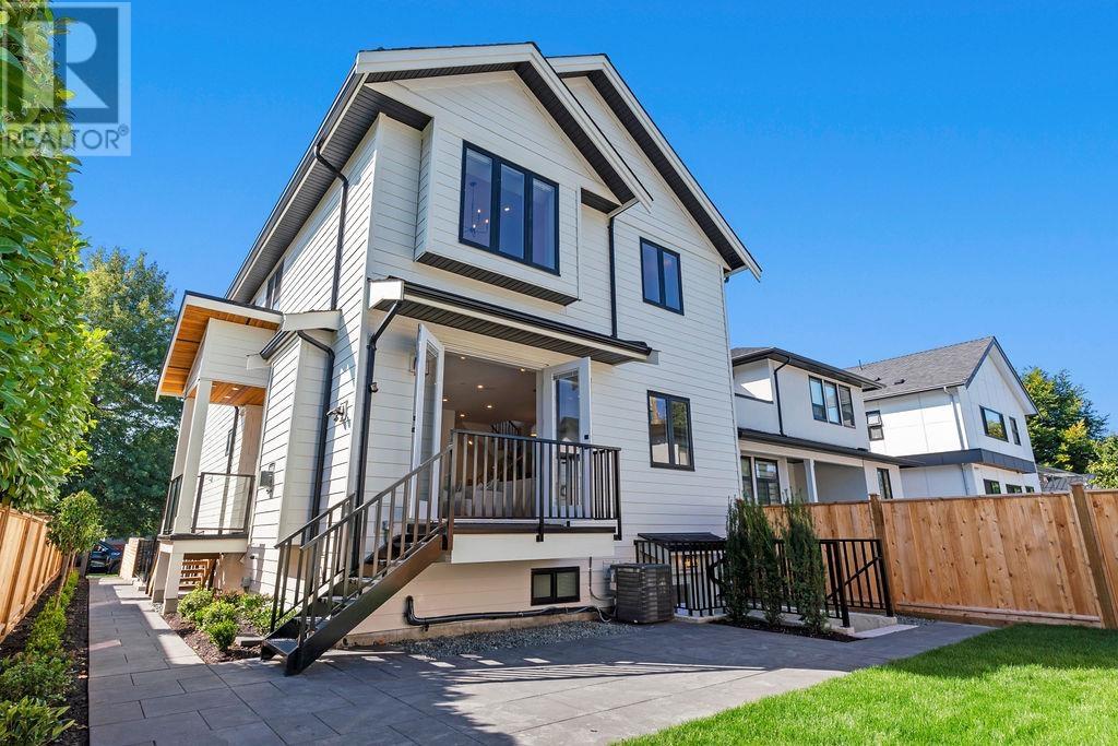2565 E 16th Avenue, Vancouver, British Columbia  V5M 2L5 - Photo 3 - R2816680