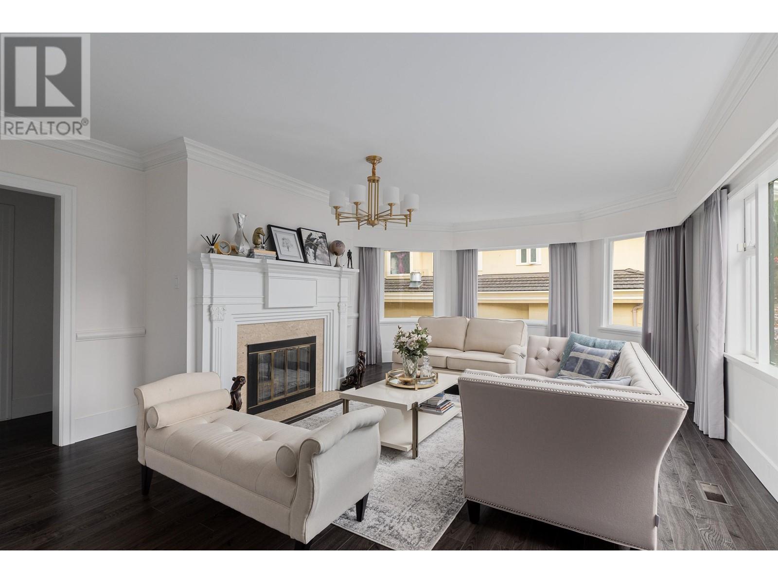 6908 Marguerite Street, Vancouver, British Columbia  V6P 5G2 - Photo 1 - R2816867