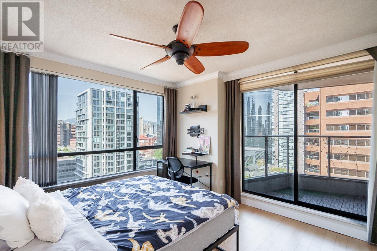 1802 1189 Howe Street, Vancouver, British Columbia  V6Z 2X4 - Photo 1 - R2816758