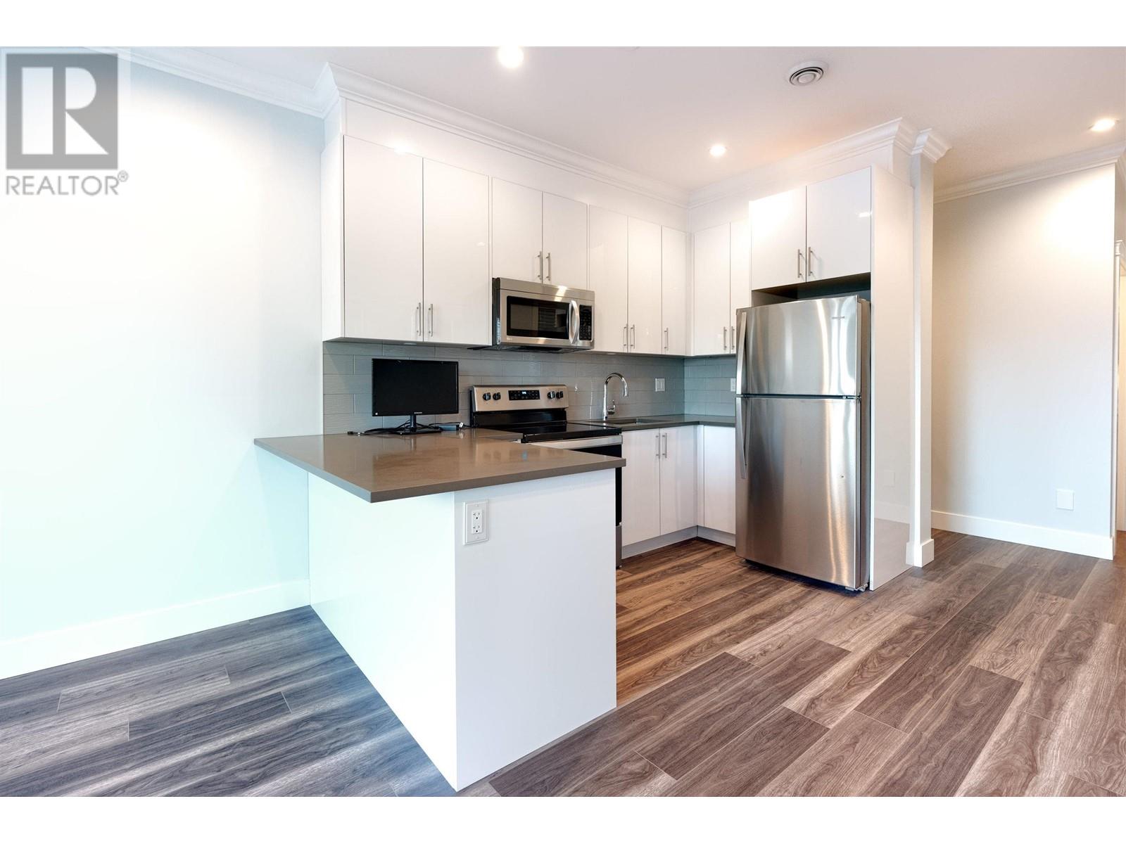 3164 Venables Street, Vancouver, British Columbia  V5K 2S4 - Photo 4 - R2815045