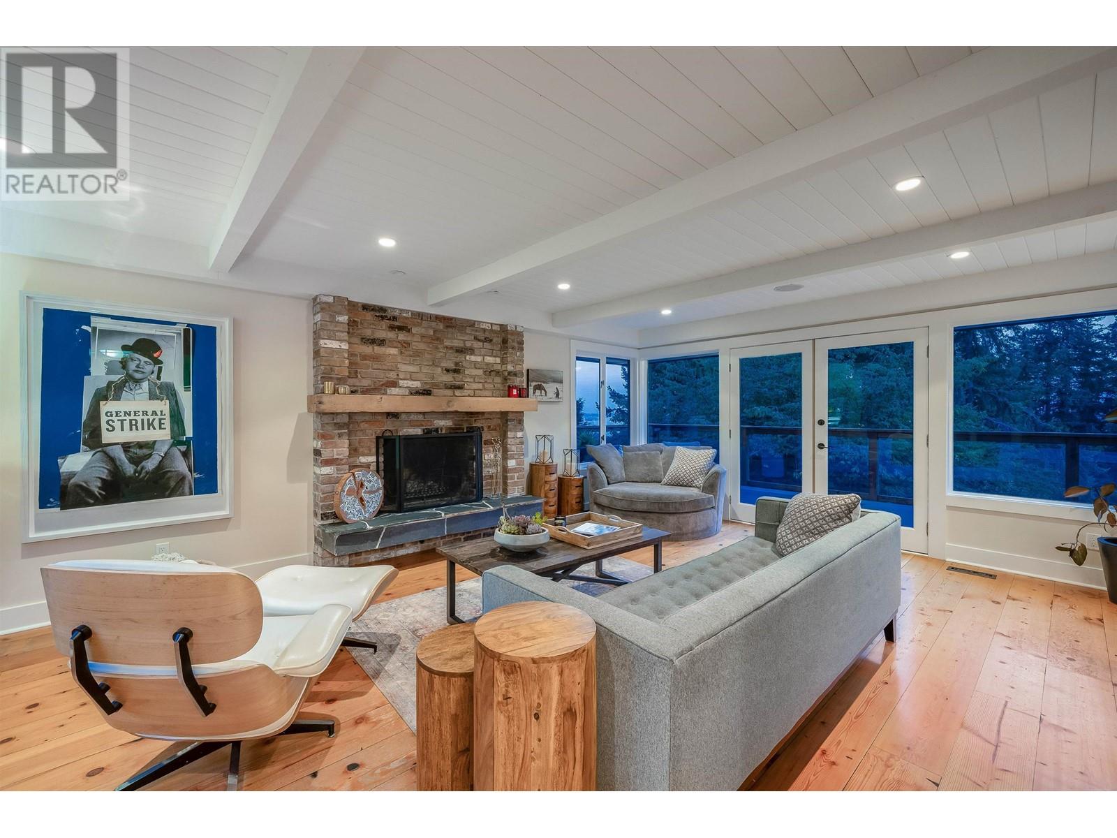 3714 Southridge Place, West Vancouver, British Columbia  V7V 3H8 - Photo 4 - R2816780