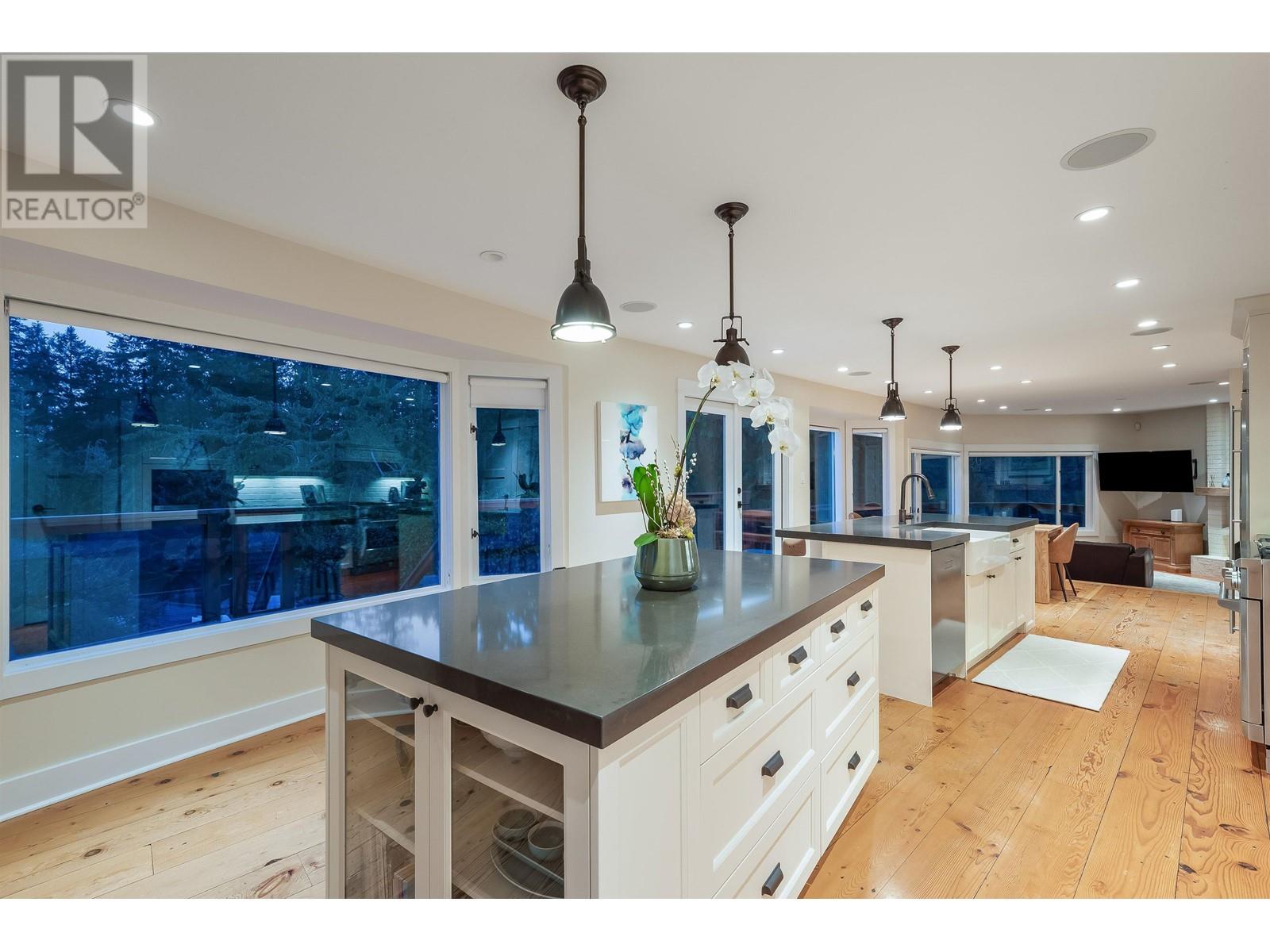 3714 Southridge Place, West Vancouver, British Columbia  V7V 3H8 - Photo 8 - R2816780