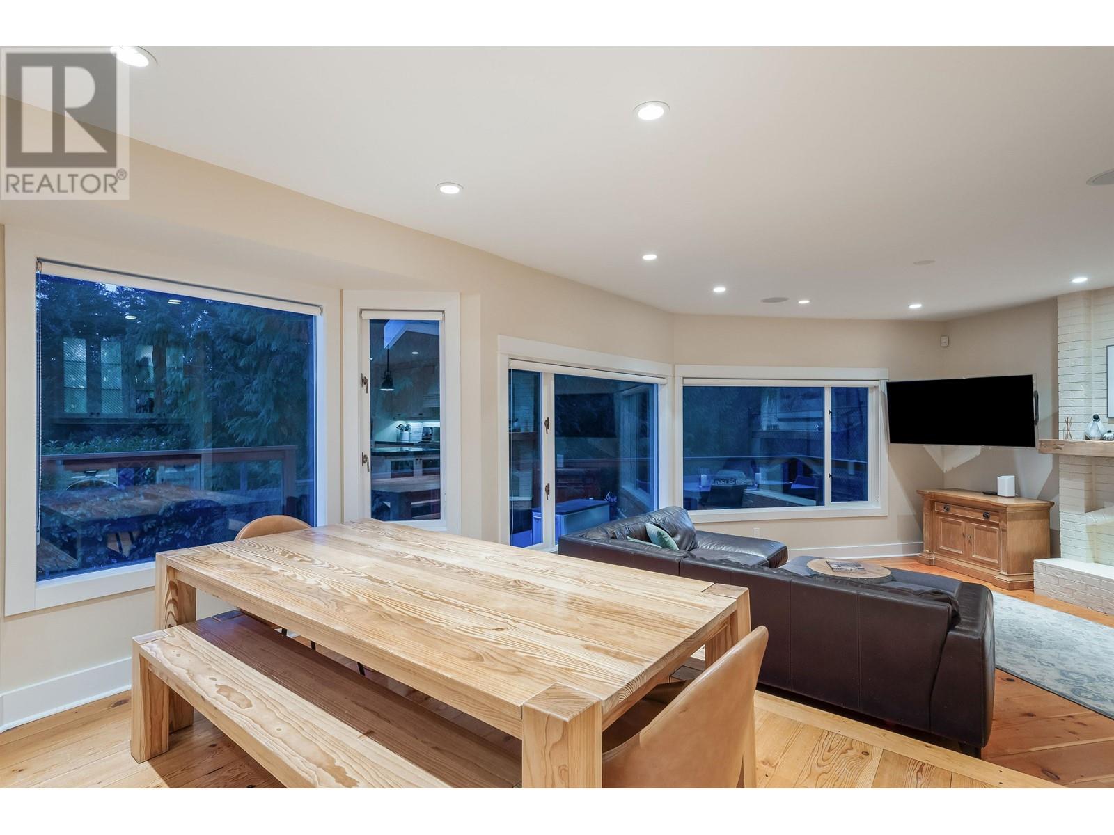 3714 Southridge Place, West Vancouver, British Columbia  V7V 3H8 - Photo 10 - R2816780