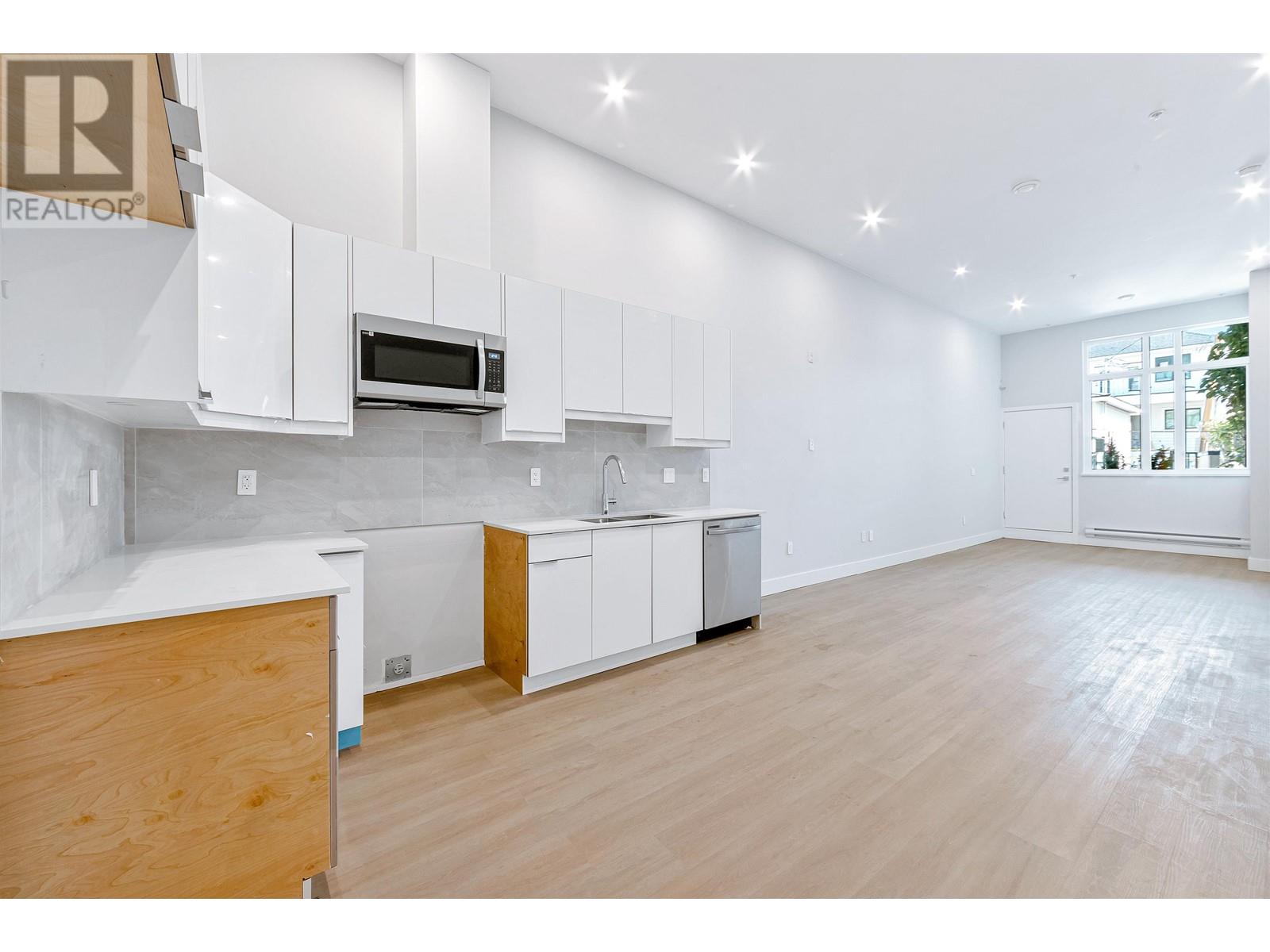 102 3050 Kingsway, Vancouver, British Columbia  V5R 5J7 - Photo 7 - R2811303