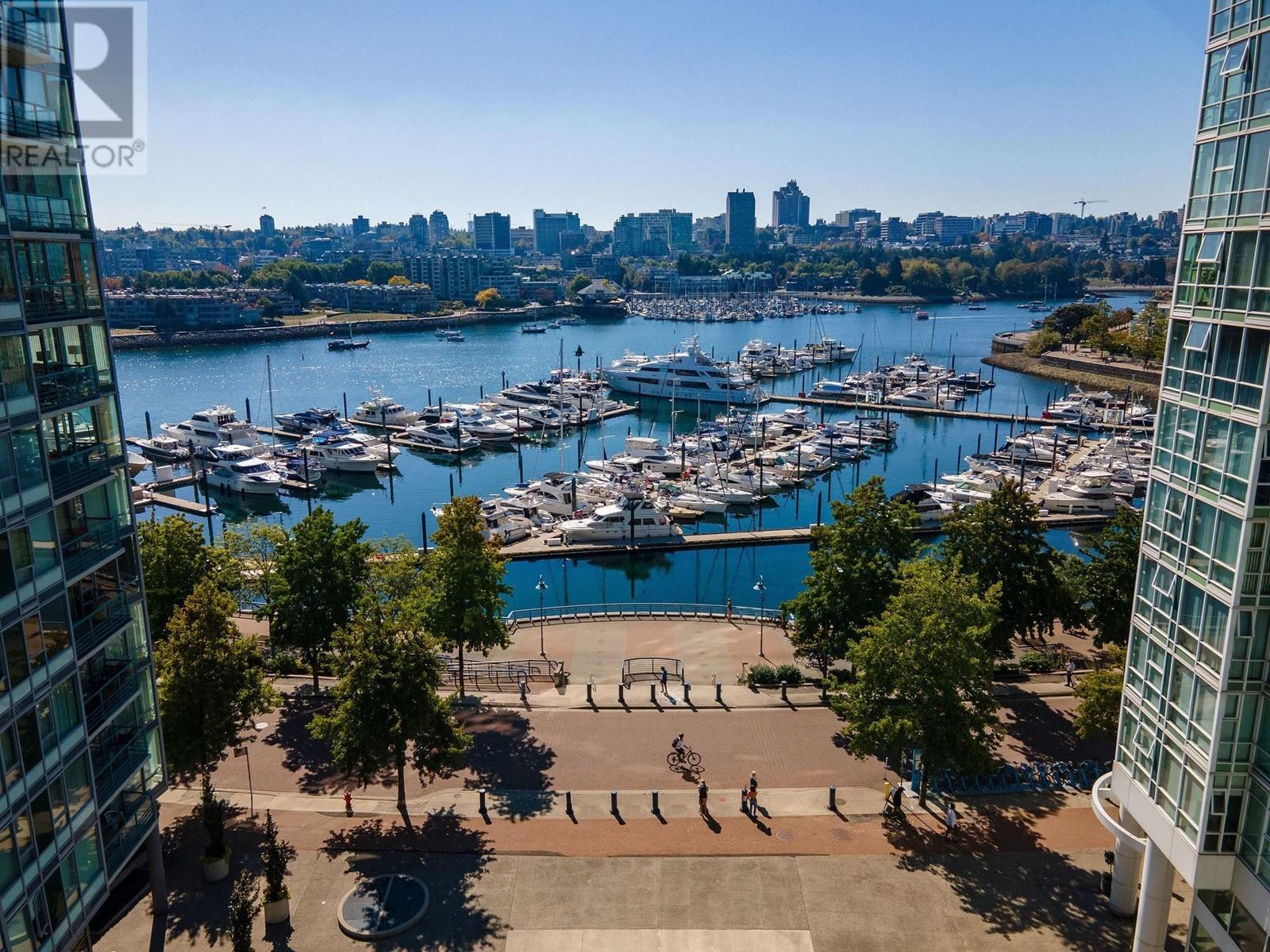 133 Boathouse Mews, Vancouver, British Columbia  V6Z 2Z9 - Photo 32 - R2816545