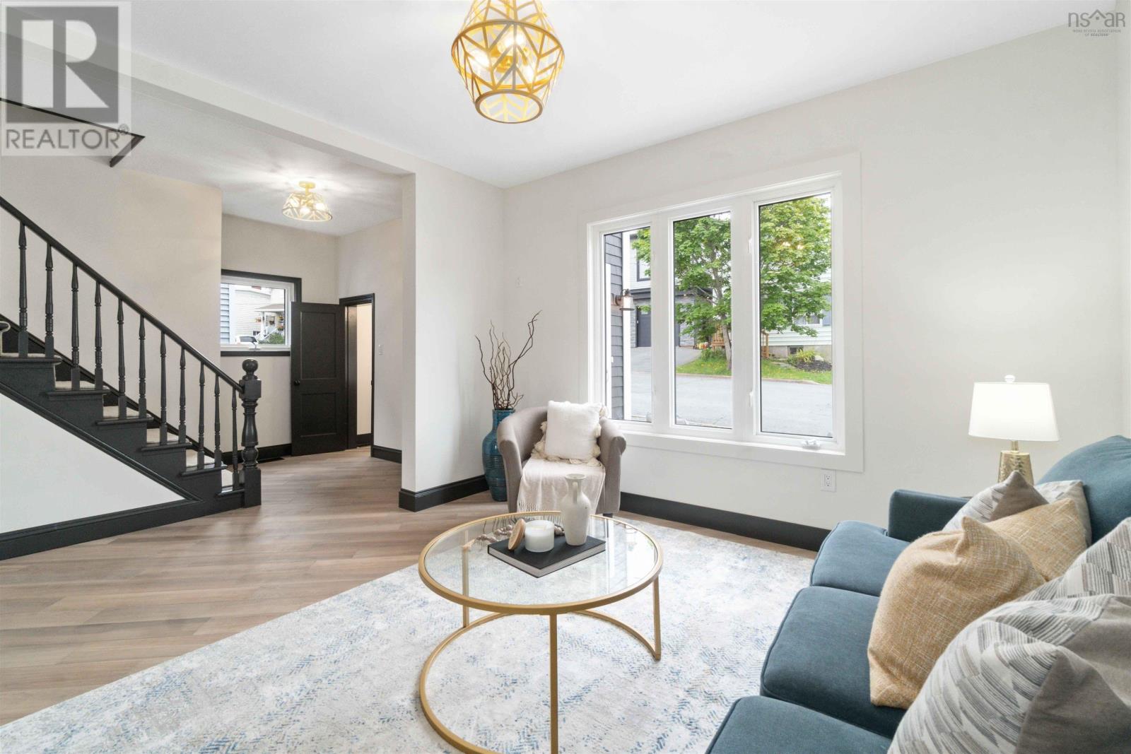 17 Thompson Street, Dartmouth, Nova Scotia  B2Y 2Y2 - Photo 11 - 202317352
