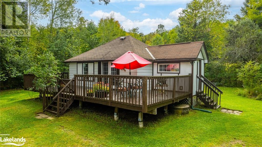 1060 woods road, haliburton