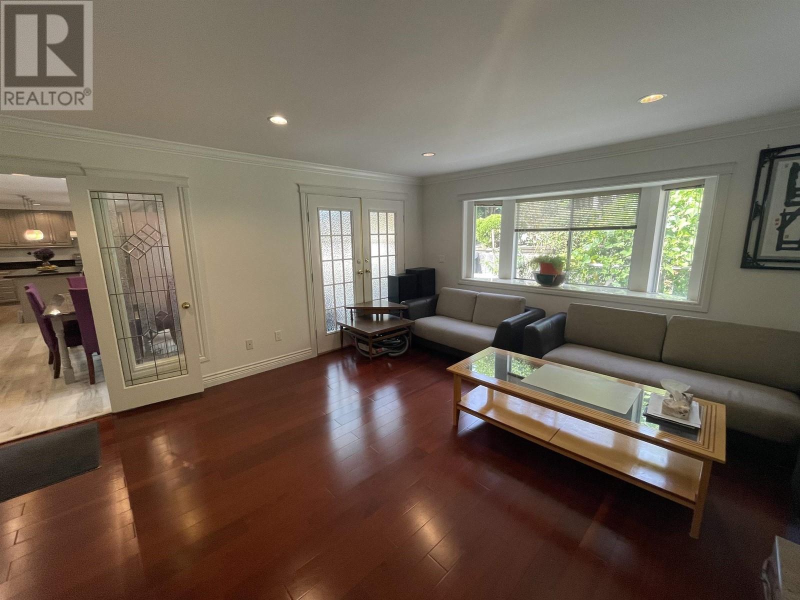 6169 Lochdale Street, Burnaby, British Columbia  V5B 2M6 - Photo 15 - R2816882